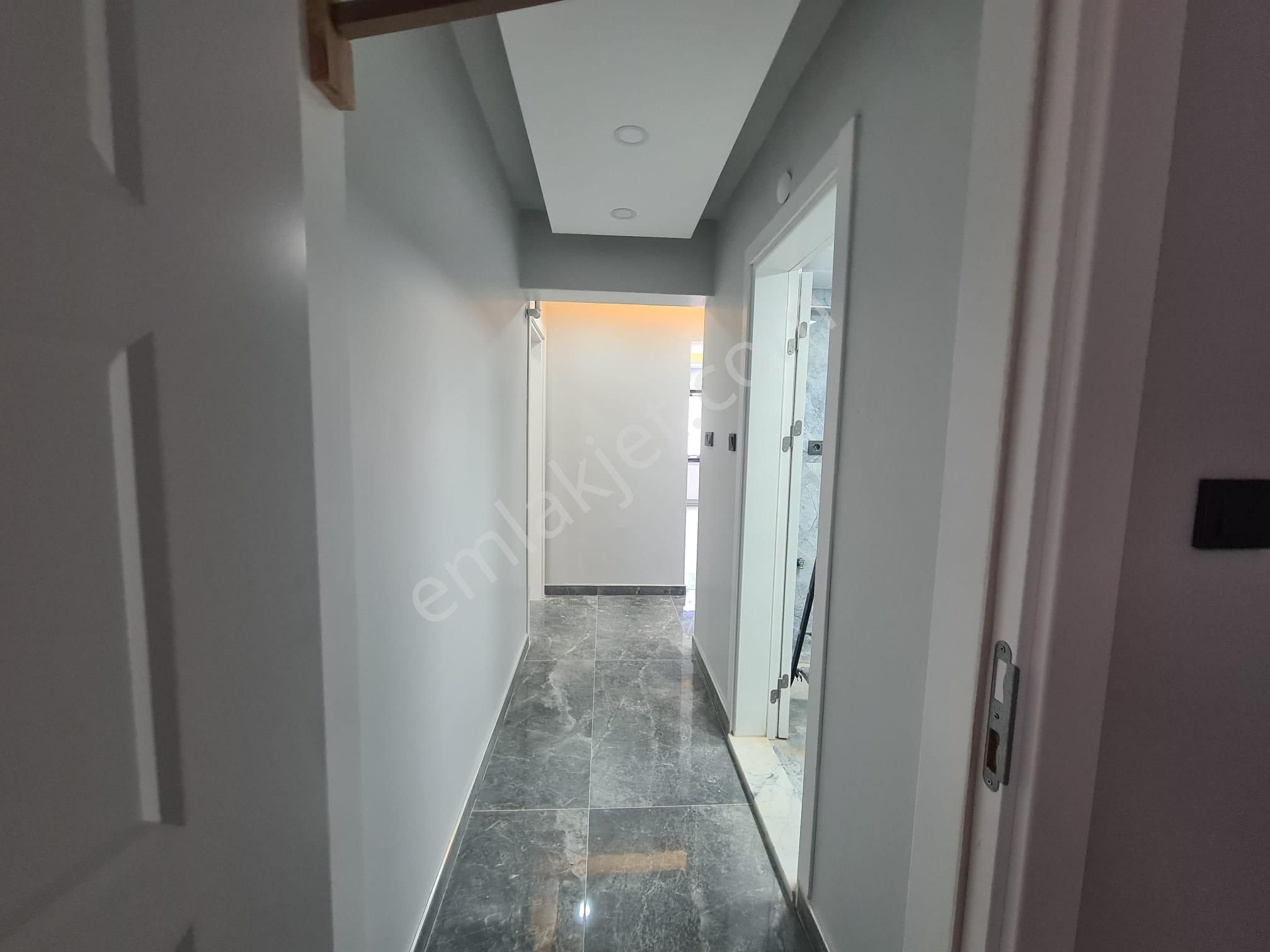 Acill Konak İzmirpark Avm Yakını 2+1 95m2 Ayrı Mutfak Dgazlı Asansörlü Arakat Satılık Daire - Görsel 21
