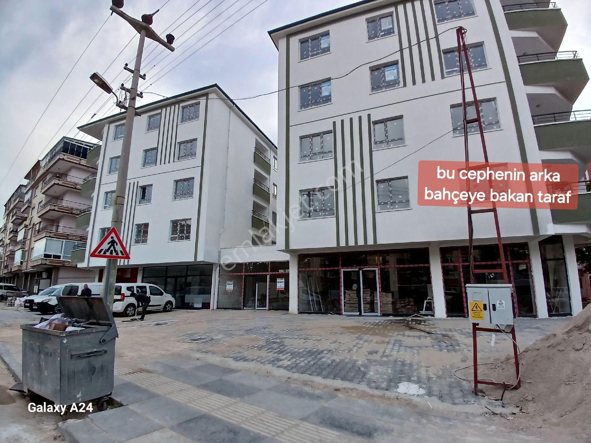 Çıtırık'tan Sincan Vatan Cadde Üzerinde Sıfır 2+1 Daire