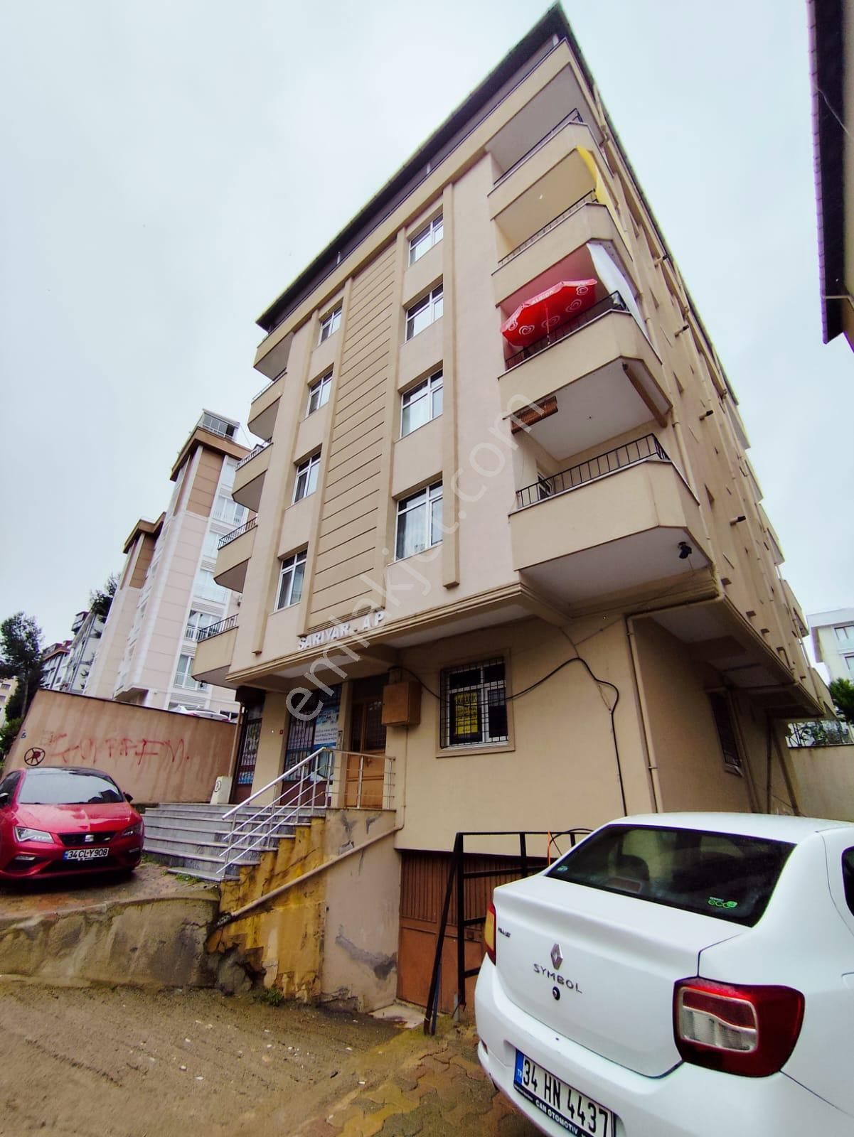 Kartal Yakacık Yeni Okula Yakın Kiralık Daire Mertcan Dan Perşembe Pazarına Yakın 2+1 İçi Temiz Kiralık