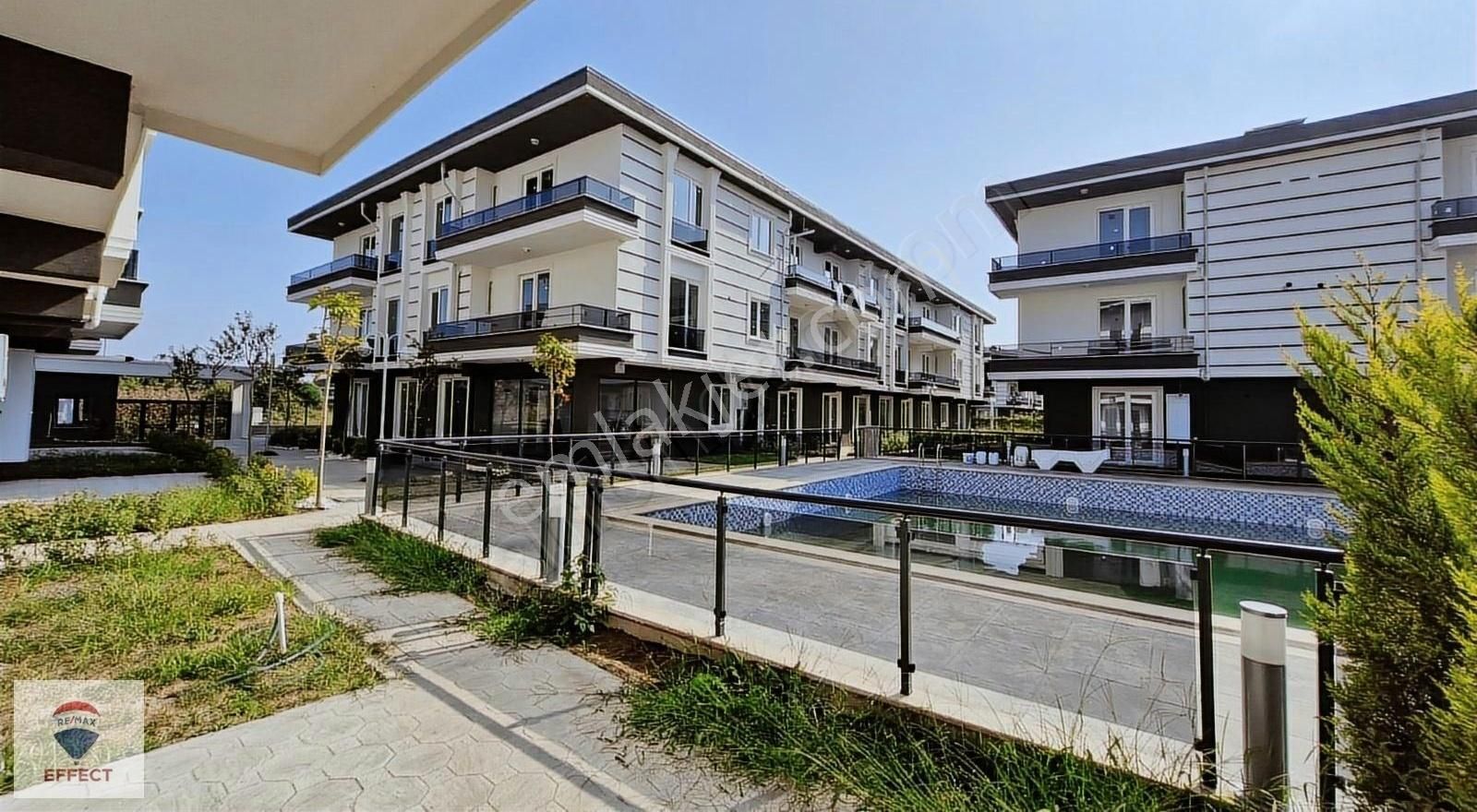 Karasu Yalı Kiralık Daire Remax Effect Karasu/ Yalı Mah/ Havuzlu 2+1 Kiralık Daire