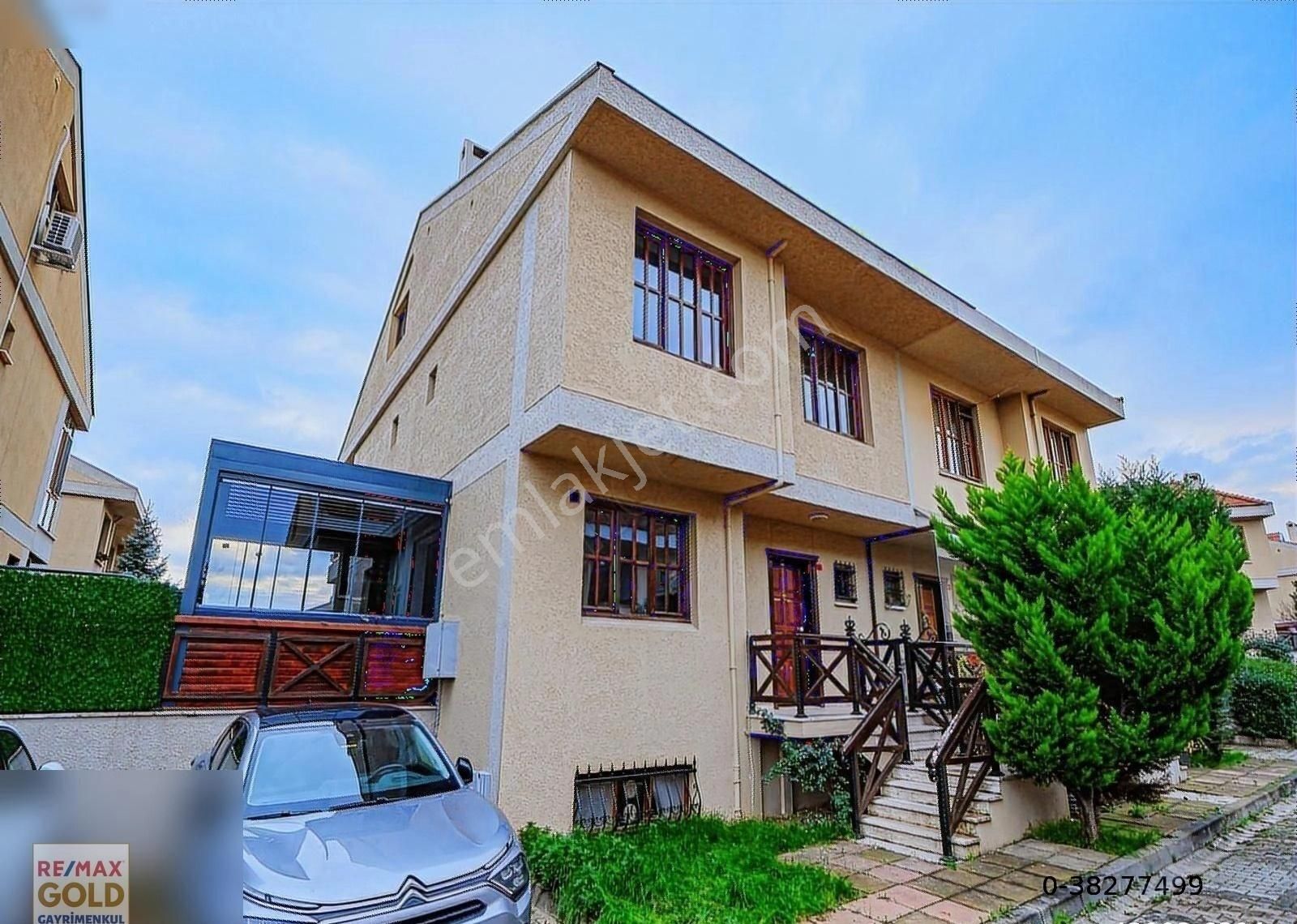 Pendik Yenişehir Satılık Villa Viaport Yakınında Seçkin Ev Konaklarında 6+2 Fourlex Villa