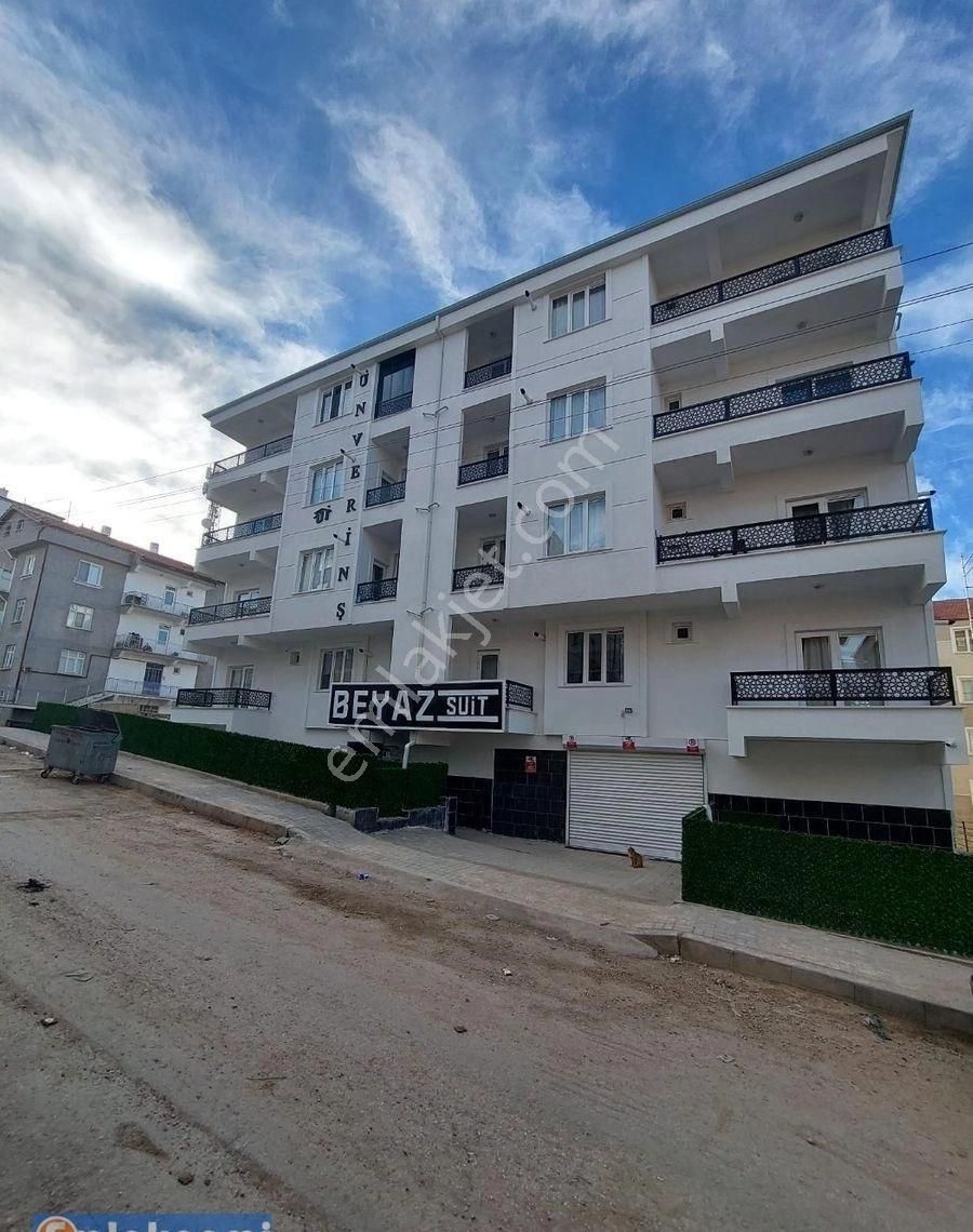 Karaman Merkez Tabduk Emre Satılık Daire Satılık Aile Apartı 1+1 Bağımsız Mutfak