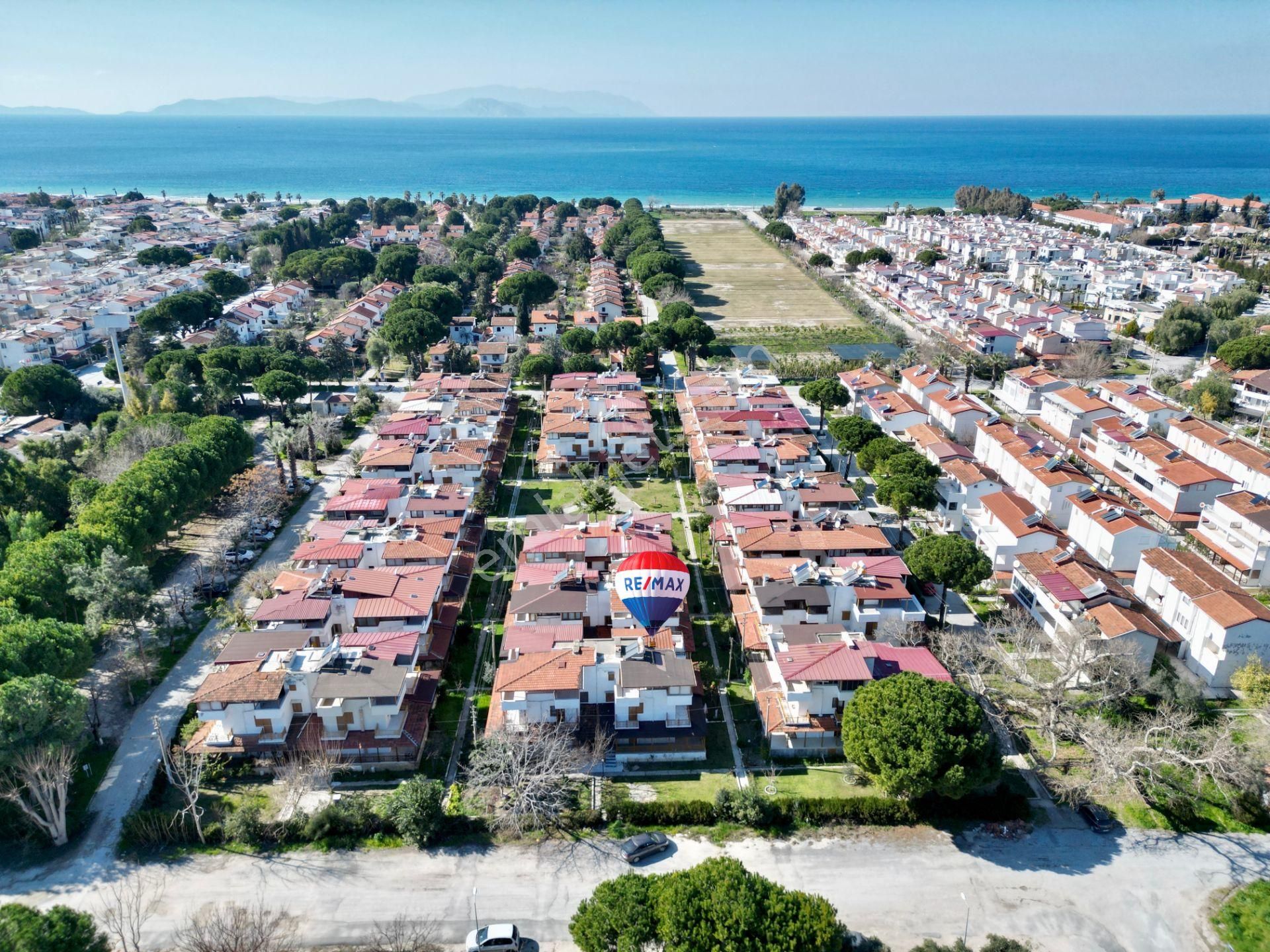 Kuşadası Karaova Satılık Yazlık Kuşadası Karaovada Denize 500m, Tadilatlı, Doğalgazlı 3+1 Villa