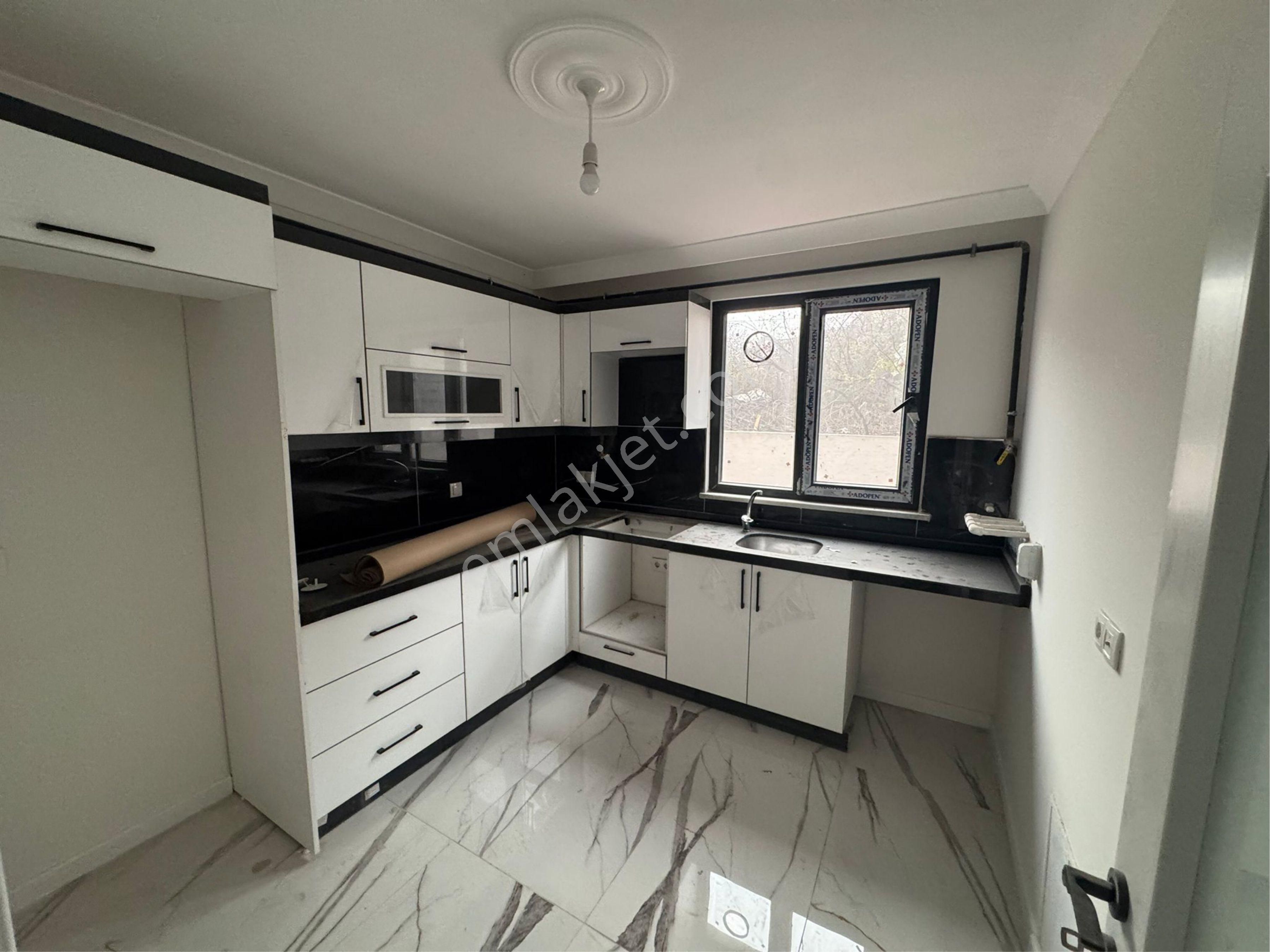 Darıca Sırasöğütler Satılık Daire Marmaraya Çok Yakın 2+1 90m2 Daire