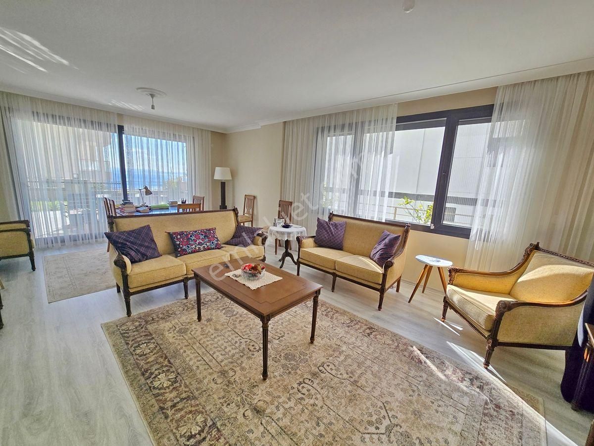 Altınoluk Satılık Villa / Deniz Manzaralı / Müstakil / 500 M2 Kullanım Alanlı - Görsel 4