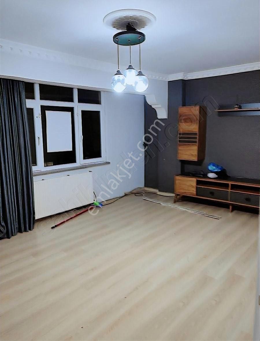 Esenler Turgut Reis Kiralık Daire Rota Emlak Ve İnşaat Kiralık Daire