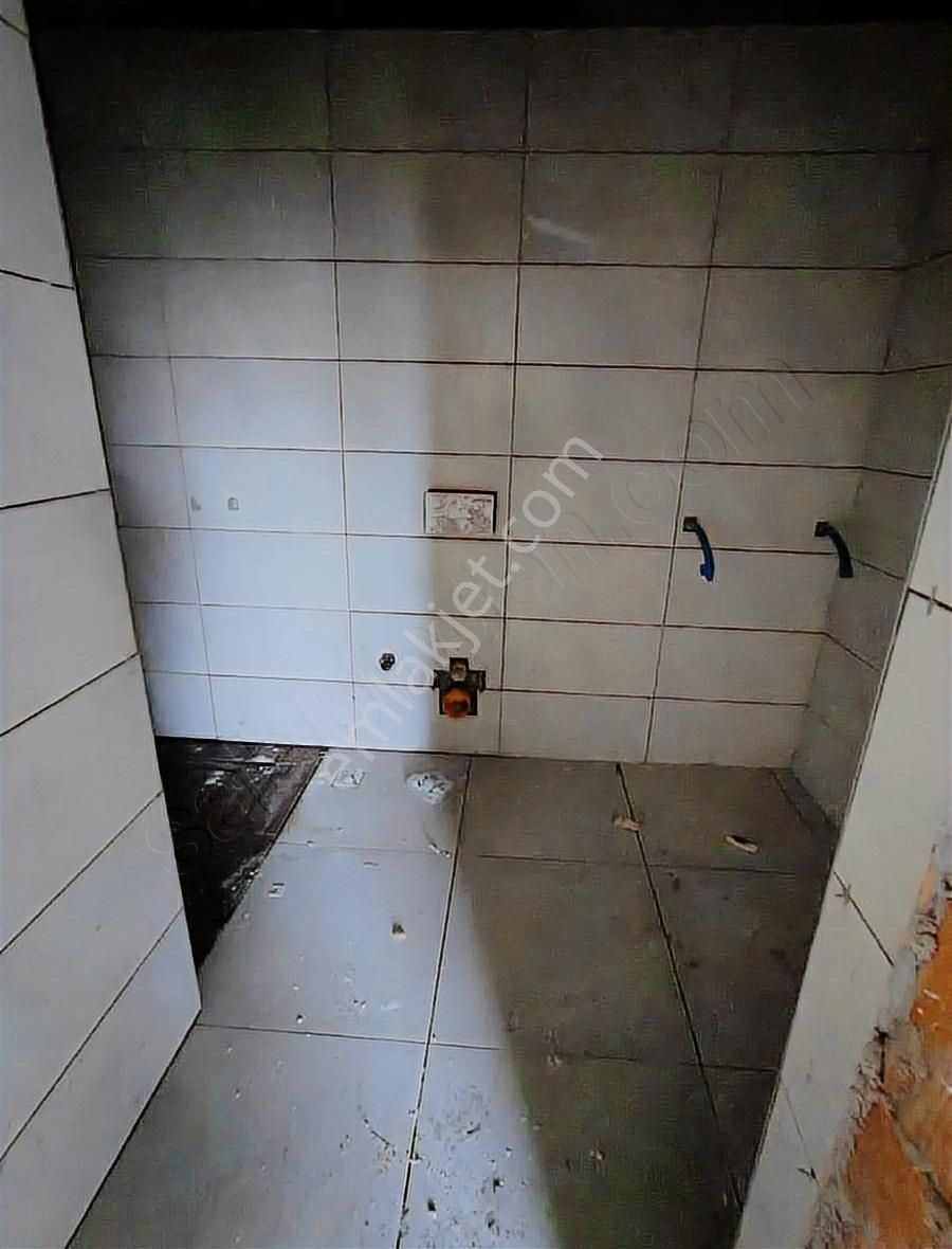 Rota Emlak Ve İnşaat Satılık Fırsat Daire 2+1 Giriş - Görsel 3