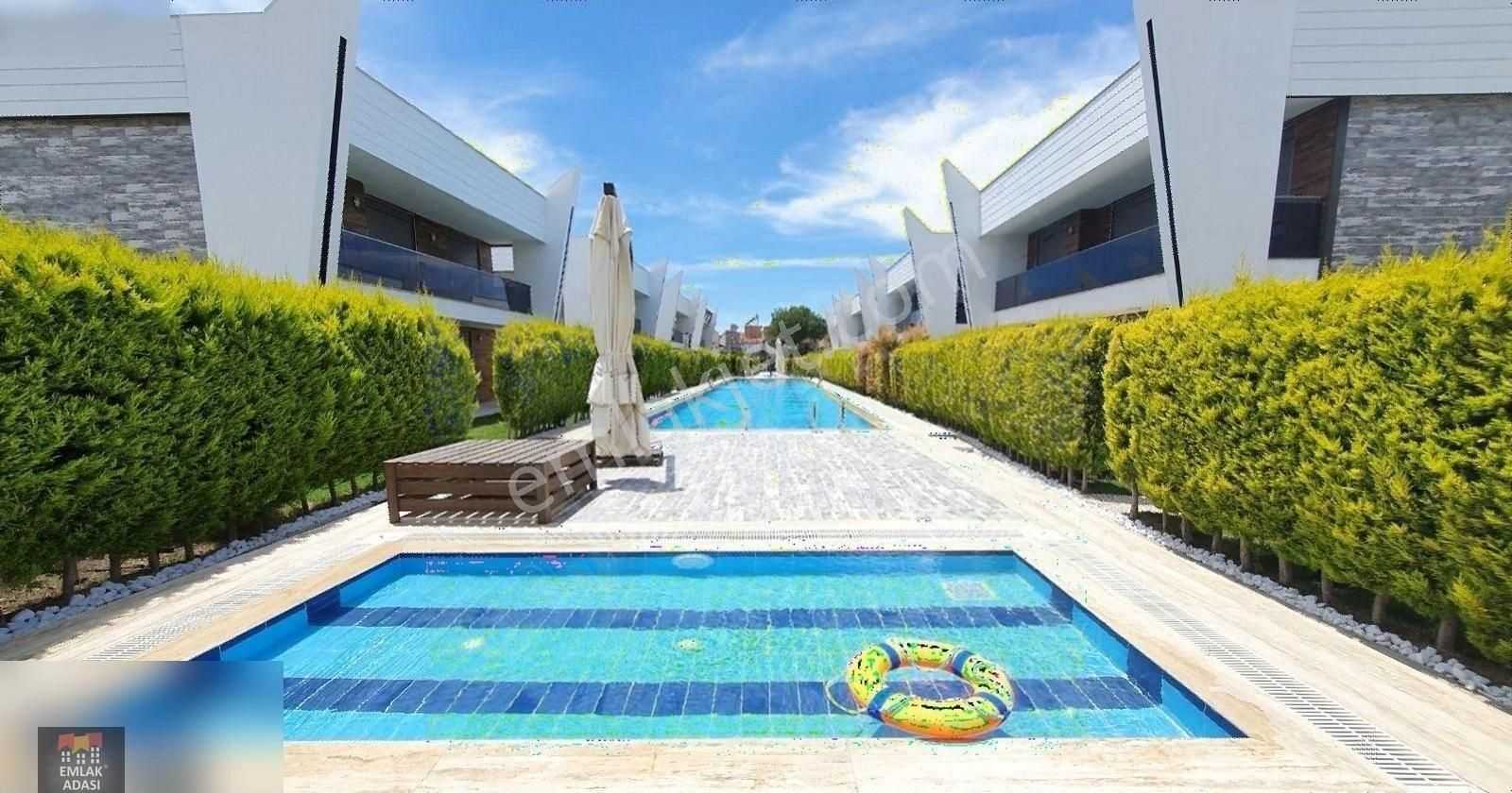 Kuşadası Karaova Satılık Villa Kuşadası Karaova Mahallesinde Özel Havuz Doğalgaz Müstakil Villa