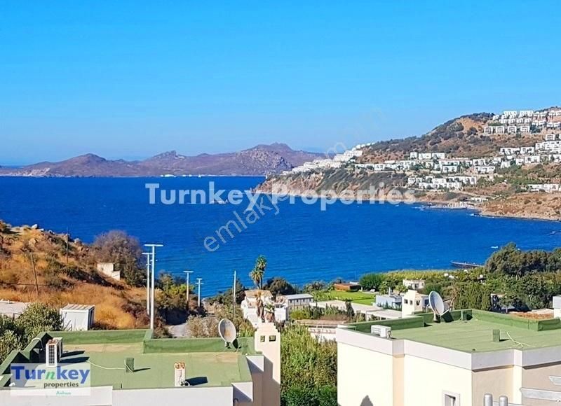 Bodrum Koyunbaba Satılık Villa Koyunbaba Koyu'nda Deniz Manzaralı Satılık 3+1 Dubleks Villa