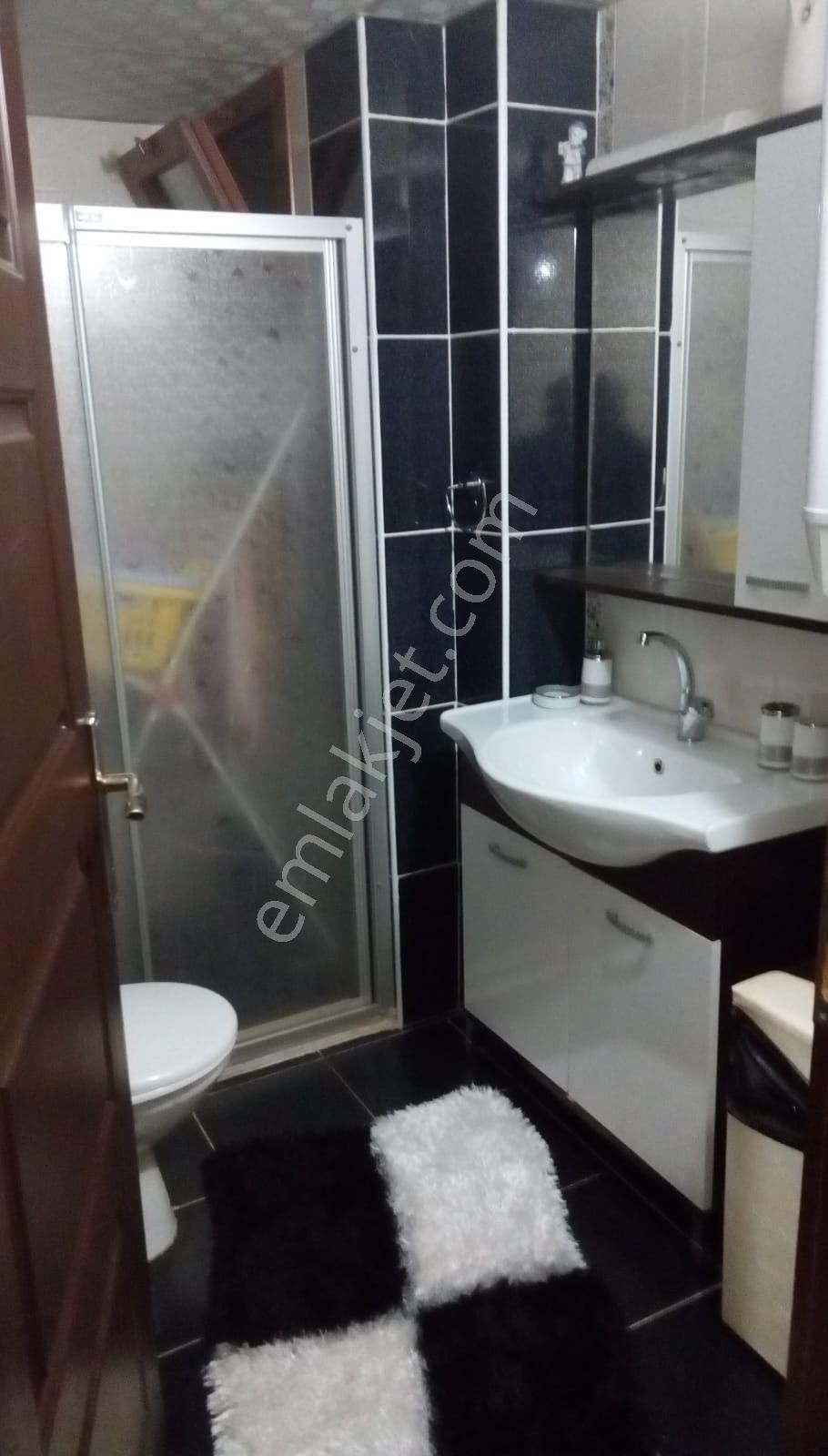 Buca Kozağaç Kiralık Daire Kiralık Buca Çevik1 Pazaryeri Ne 1 Dk Uzaklıkda 2+1 90m2 Doğalgazlı Full Eşyalı