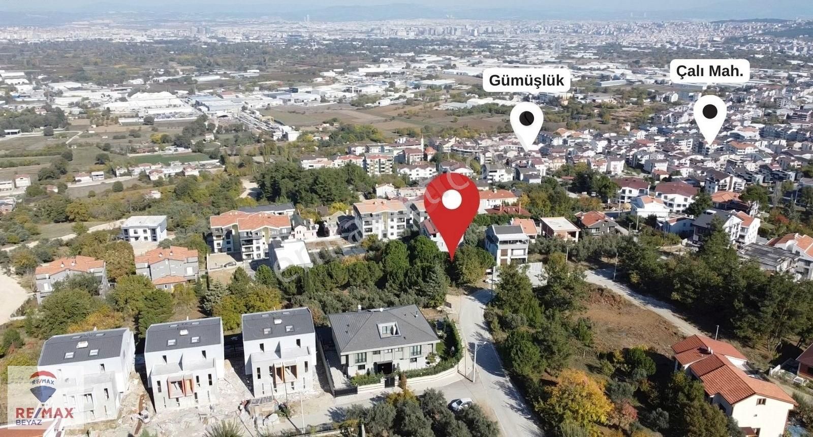 Nilüfer Çalı Satılık Villa İmarlı Remax Beyaz Çalı Gümüşlükte 382 M2 Villa İmarlı Köşe Parsel Arsa