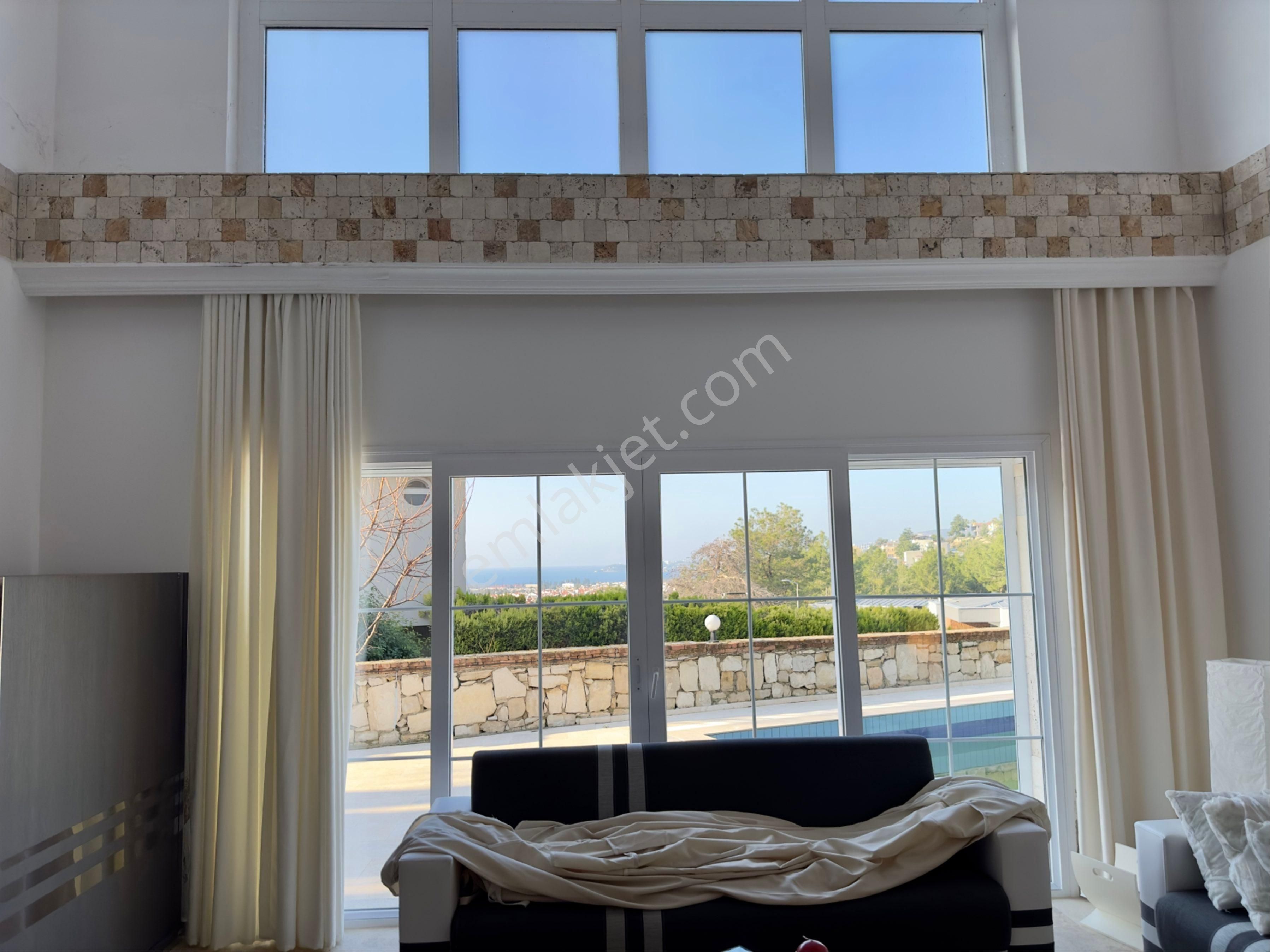 Kuşadası Soğucak'ta Müstakil 4+1 Villa. - Görsel 8