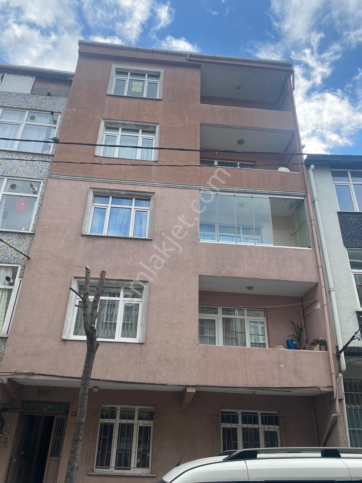 Küçükçekmece İnönü Kiralık Daire 2+1 90m Kiralık Daire