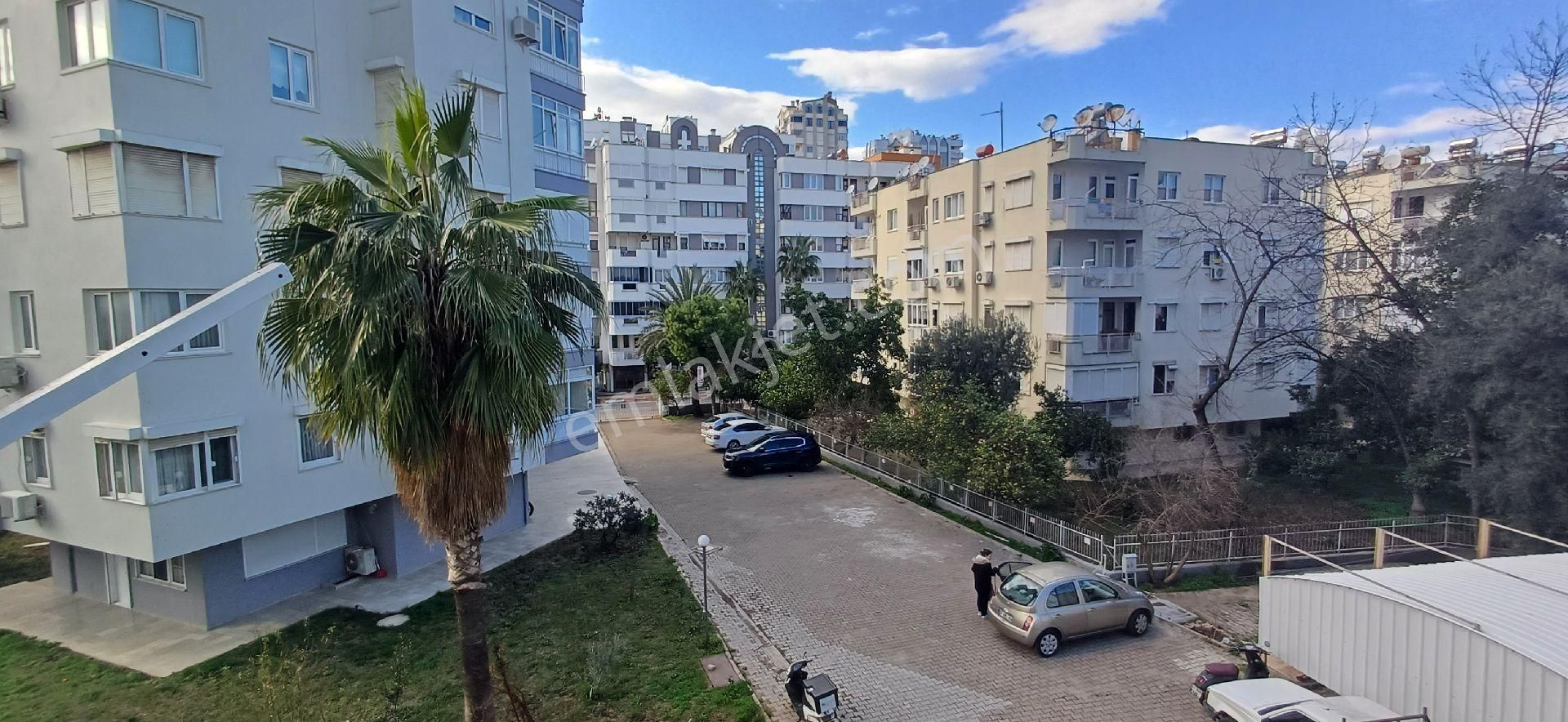 Muratpaşa Demircikara Satılık Daire Antalya Muratpaşa Demircikara Mah Satılık Daire Asansörlü Otoparklı Site İçinde 3+1