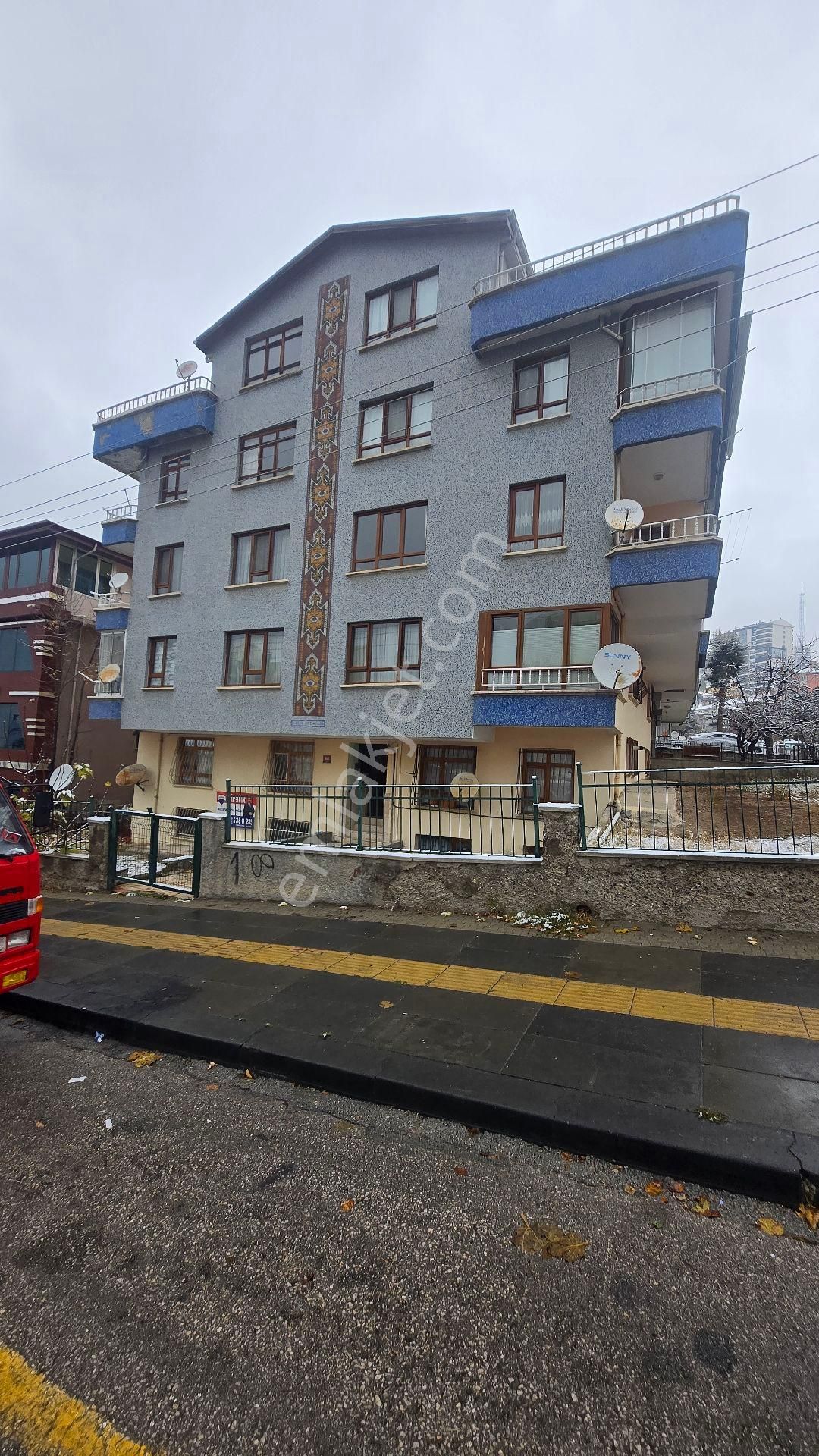 Yenimahalle Ergenekon Satılık Daire Yenimahalle Suadiye Caddesi 2+1 Satılık Daire