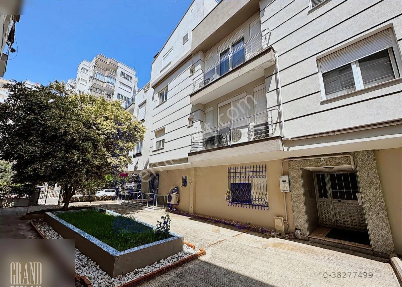 Muratpaşa Güzeloba Satılık Daire Antalya, Güzelobada Eşyalı 3+1 Satılık Dublek Daire