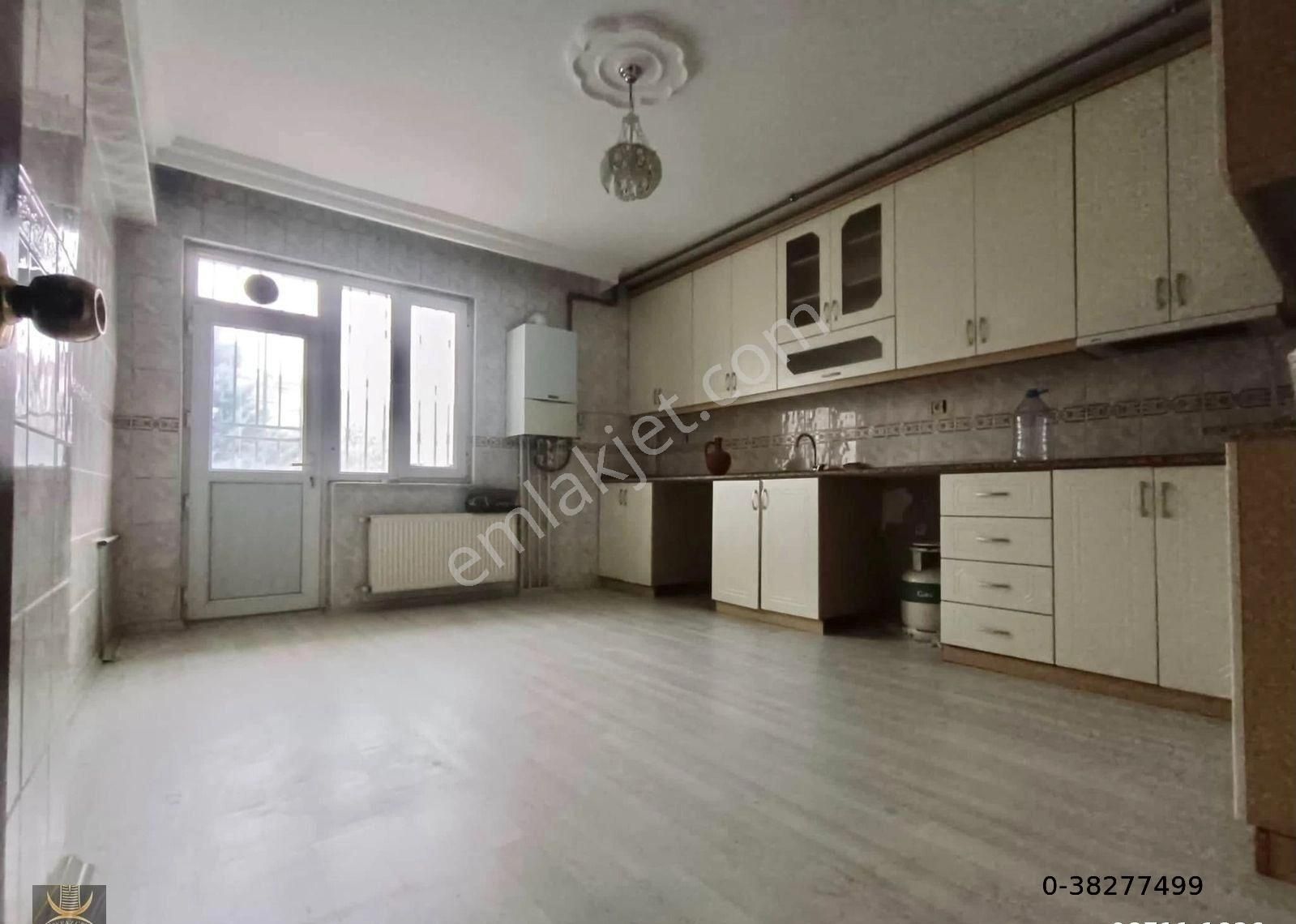 Odunpazarı Emek Satılık Daire Poyraz Emlaktan Emek Mh Ertaş Cd Üzeri 3+1 135m² Satılık Daire