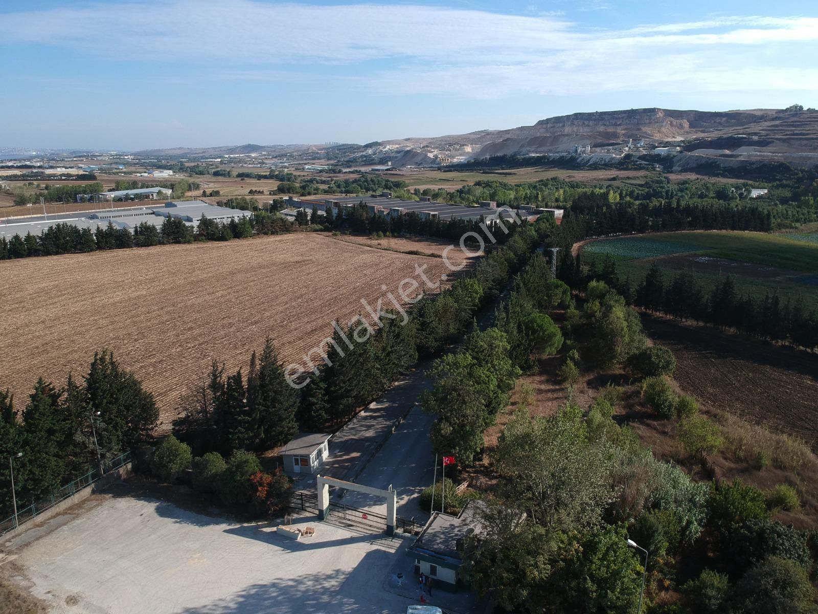 Kiralık Bina 30.000 M2 Çatalca Ferhatpaşa Muratbey Ana Yolda - Görsel 7