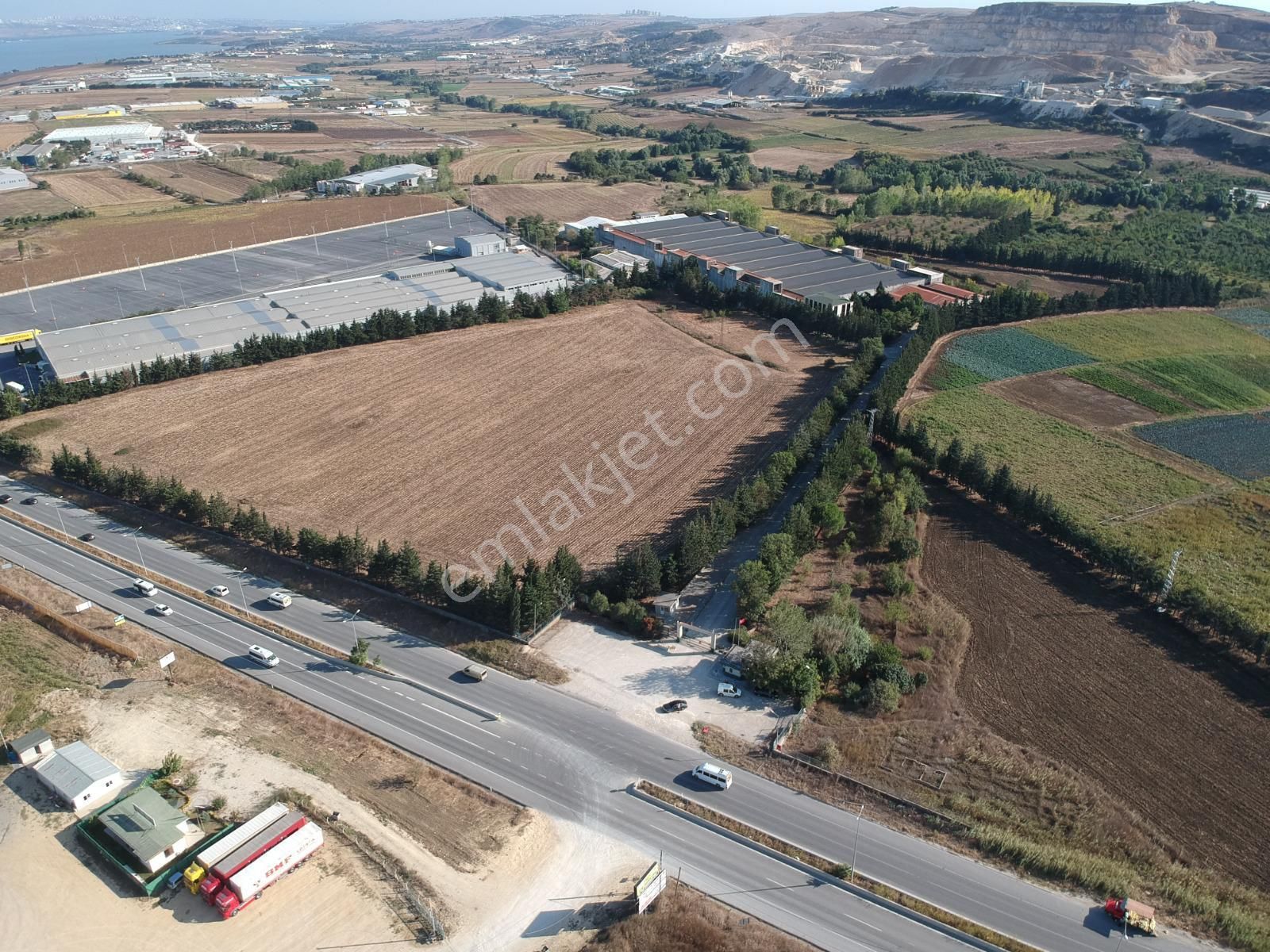 Kiralık Bina 30.000 M2 Çatalca Ferhatpaşa Muratbey Ana Yolda - Görsel 13