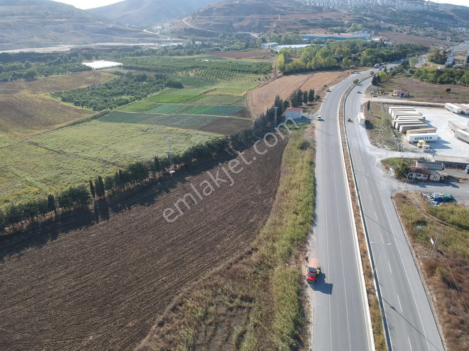 Kiralık Bina 30.000 M2 Çatalca Ferhatpaşa Muratbey Ana Yolda - Görsel 12