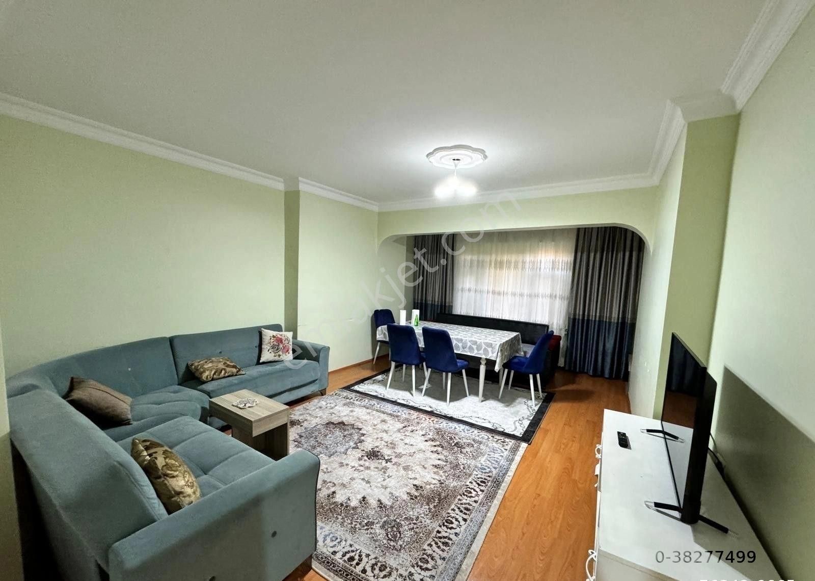 Zeytinburnu Sümer Satılık Daire Zeytinburnu Sümer Özgöller Sitesinde 3+1 135m² Satılık Daire Osmanlı Emlak