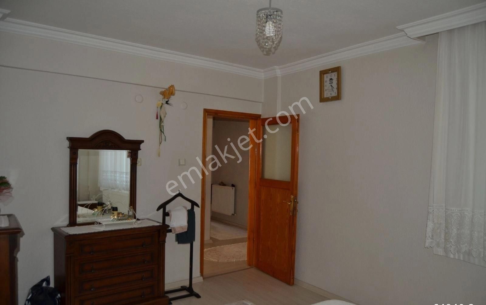 Buca Yeşilbağlar Mah.186 M2 3+1 2.kat D.gazlı Arakat-köşe Daire - Görsel 23