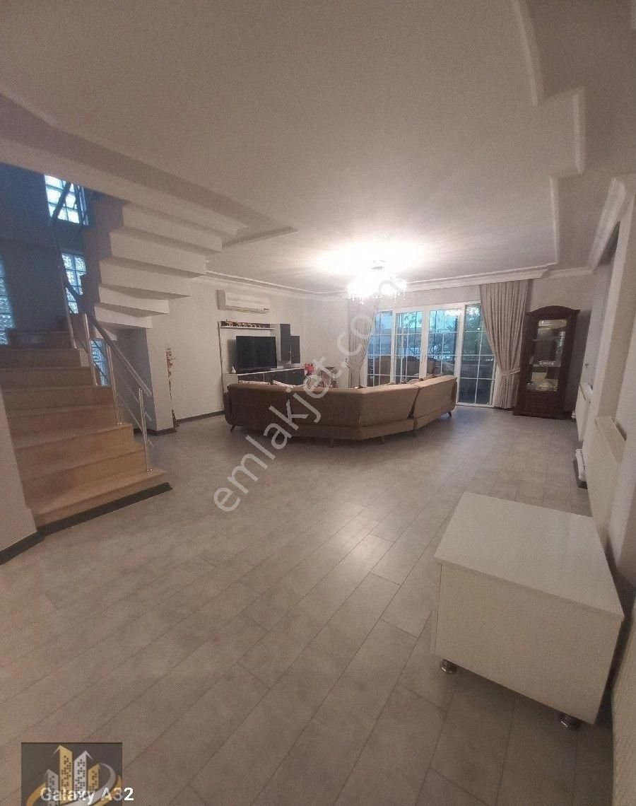 Akçay Işıkhan Emlaktan Güre 'de Denize 50m Mesafede 290m2 Arsa İçinde Satılık Müstakil Ev - Görsel 12