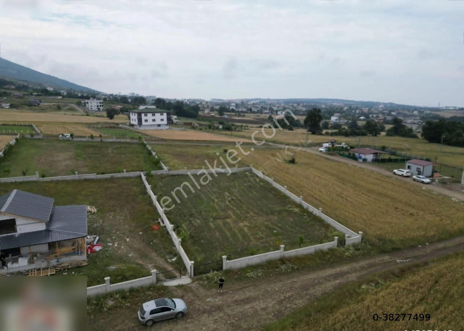 Atakum Büyükoyumca Satılık Konut İmarlı Ayşegül Korkmaz'dan Aziz Işık Bulvarına 50 Metre Mesafede Arsa