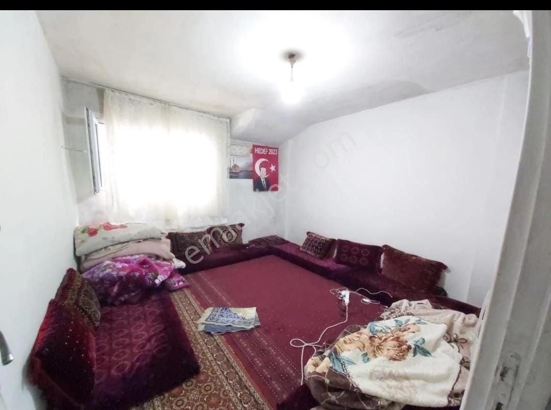 Zeytinburnu Yeşiltepe Satılık Daire Zeytinburnu Yeşiltepe Konyalıcamine Yakın 2+1 95m² Satılık Daire Osmanlı Emlak