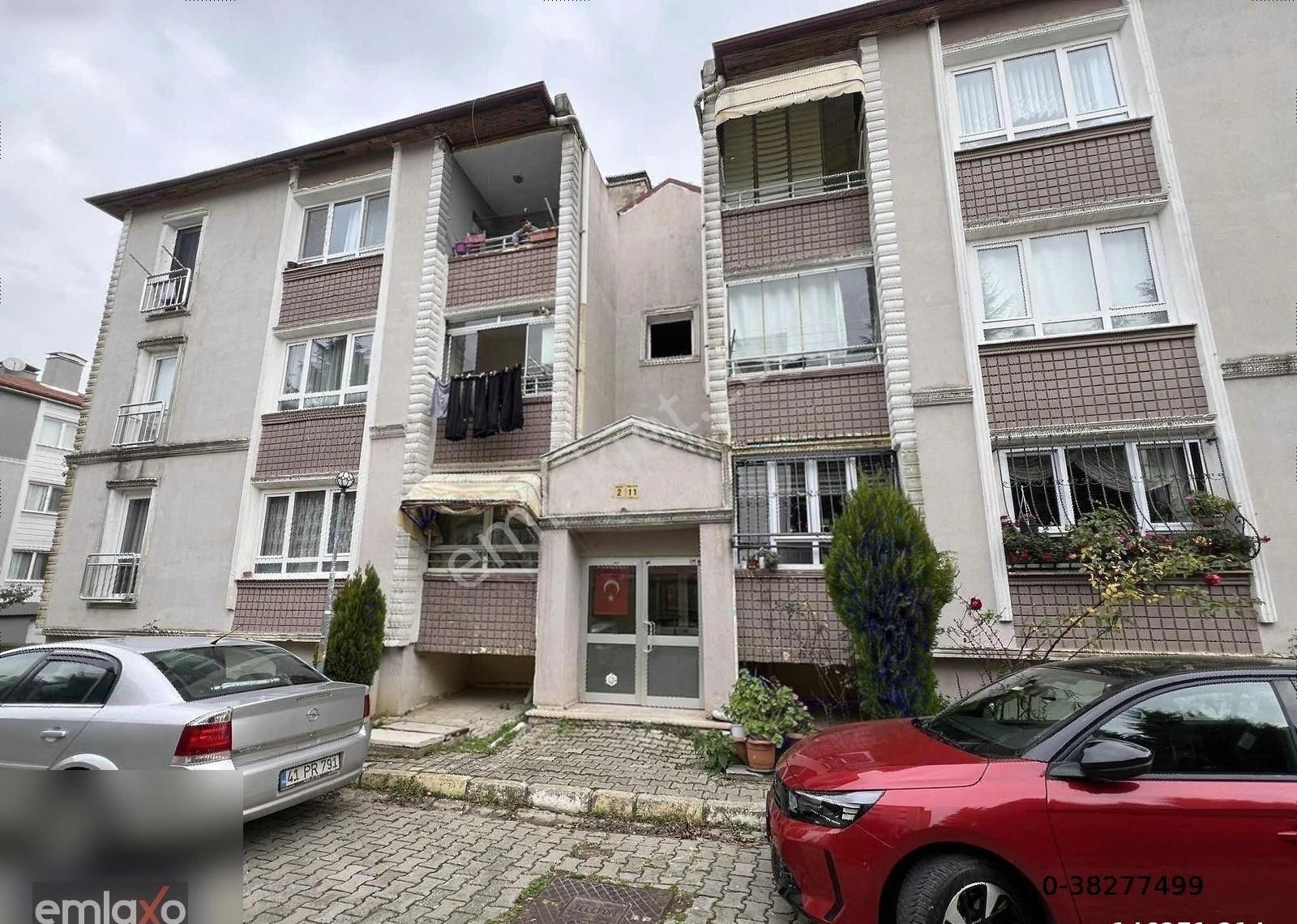 İzmit Ayazma Satılık Daire Emlaxodan Bayındırlık Toki Konutlarında 3+1 Satılık Daire