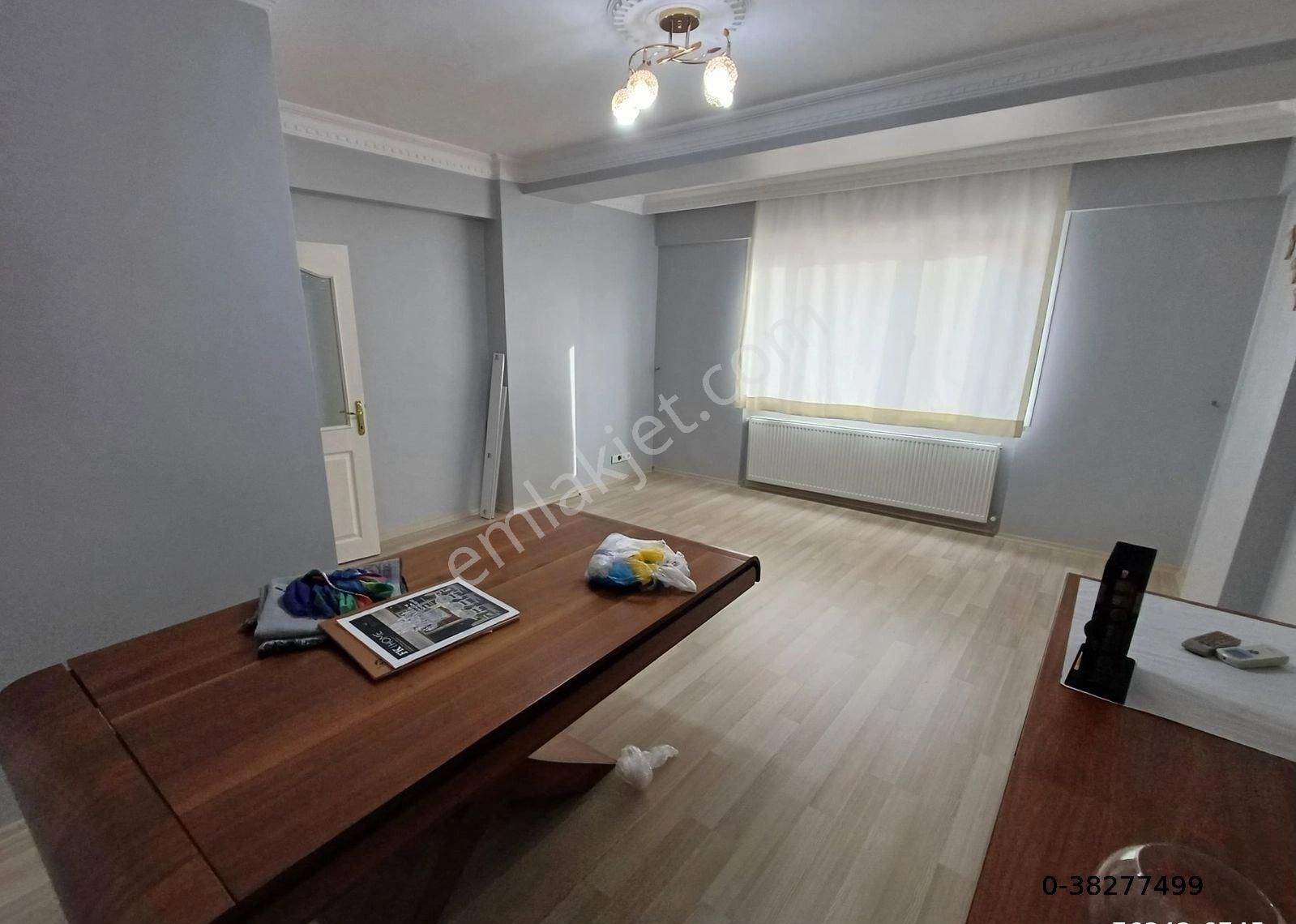 Zeytinburnu Nuripaşa Satılık Daire Zeytinburnu Nuripaşa Mah'de 3+1 130m² 8yıllık Asansörlü Satılık Daire Osmanlı Emlak