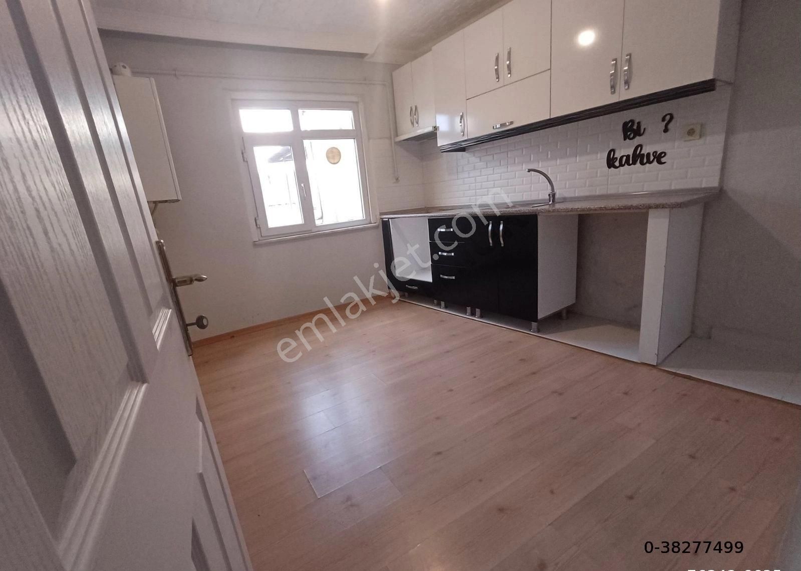 Zeytinburnu Çırpıcı Kiralık Daire Zeytinburnu Çırpıcı Mh'de 2+1 95m² Bakımlı Kiralık Daire Osmanlı Emlak