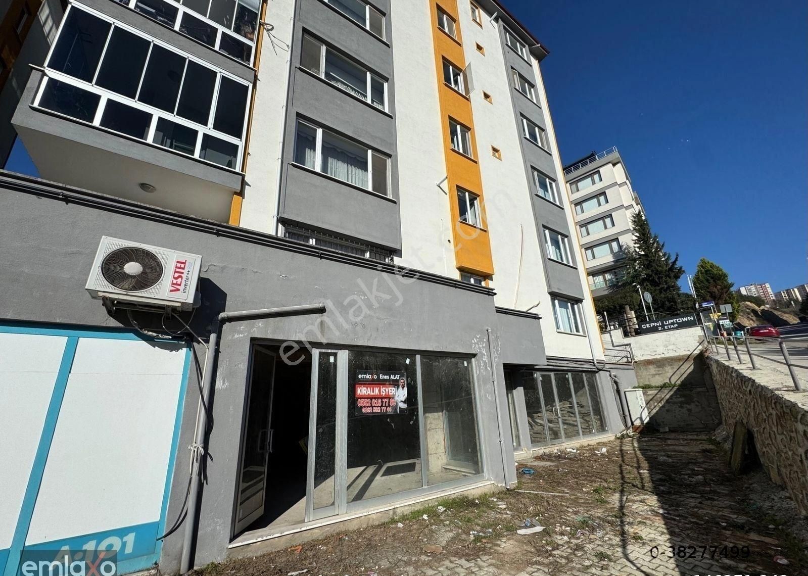 İzmit Alikahya Cumhuriyet Kiralık Dükkan & Mağaza Emlaxo'dan Kiralık Yuvam Akarcada 600 M2 Dükkan İş Fırsatı!!!