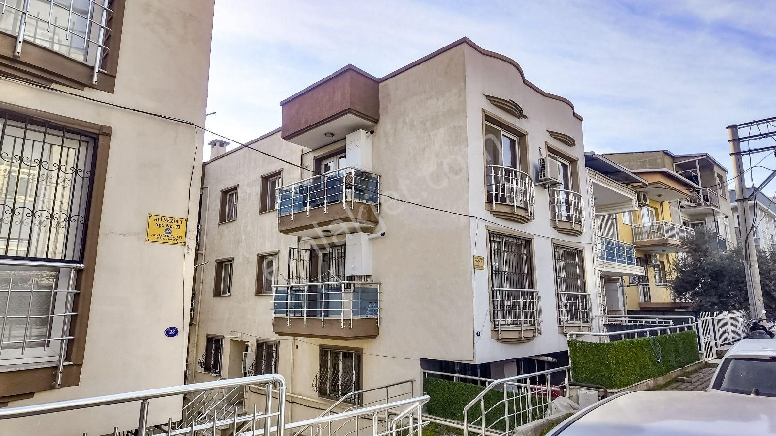 İzmir Buca Havalimanına Yakın Kiralık Daire Buca Adatepe'de Üniversite Yakını Öğrenciye Uygun Eşyalı Daire