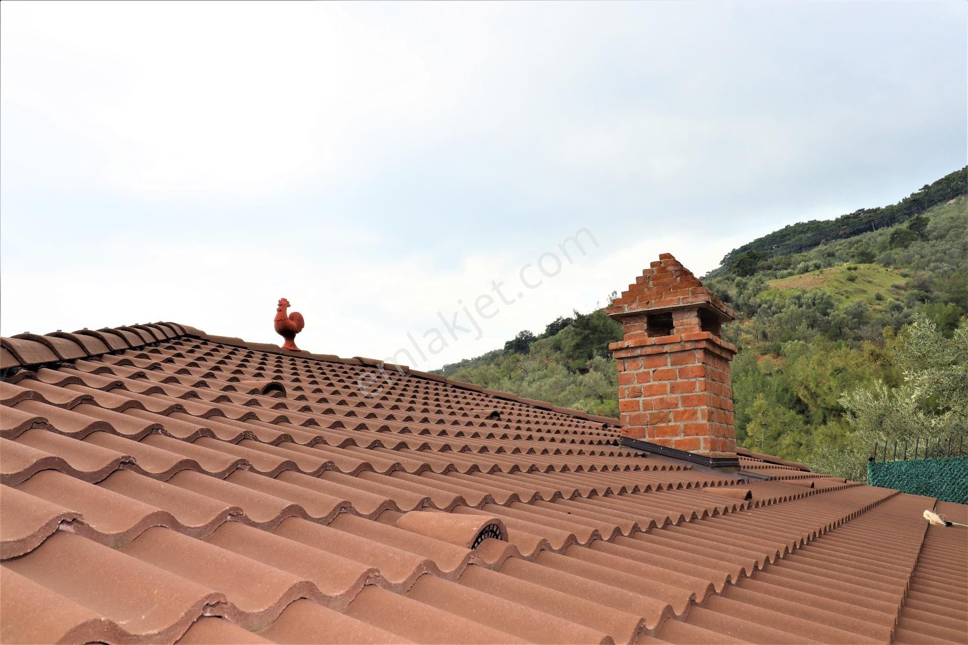 Altınoluk'ta Satılık Taş Villa Ful Deniz Manzarslı - Görsel 12