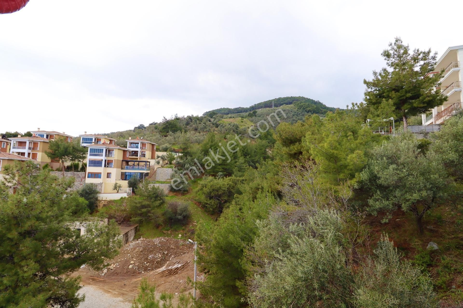 Altınoluk'ta Satılık Taş Villa Ful Deniz Manzarslı - Görsel 22