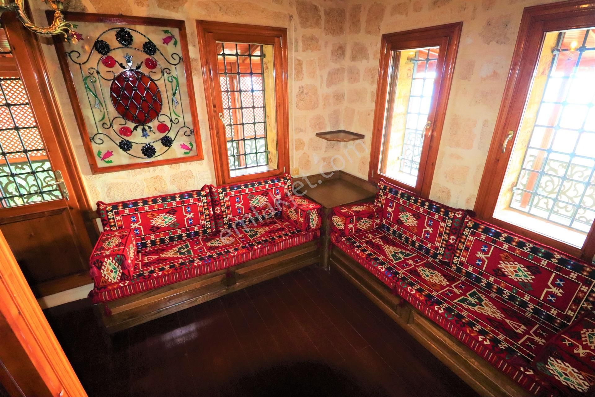 Altınoluk'ta Satılık Taş Villa Ful Deniz Manzarslı - Görsel 25