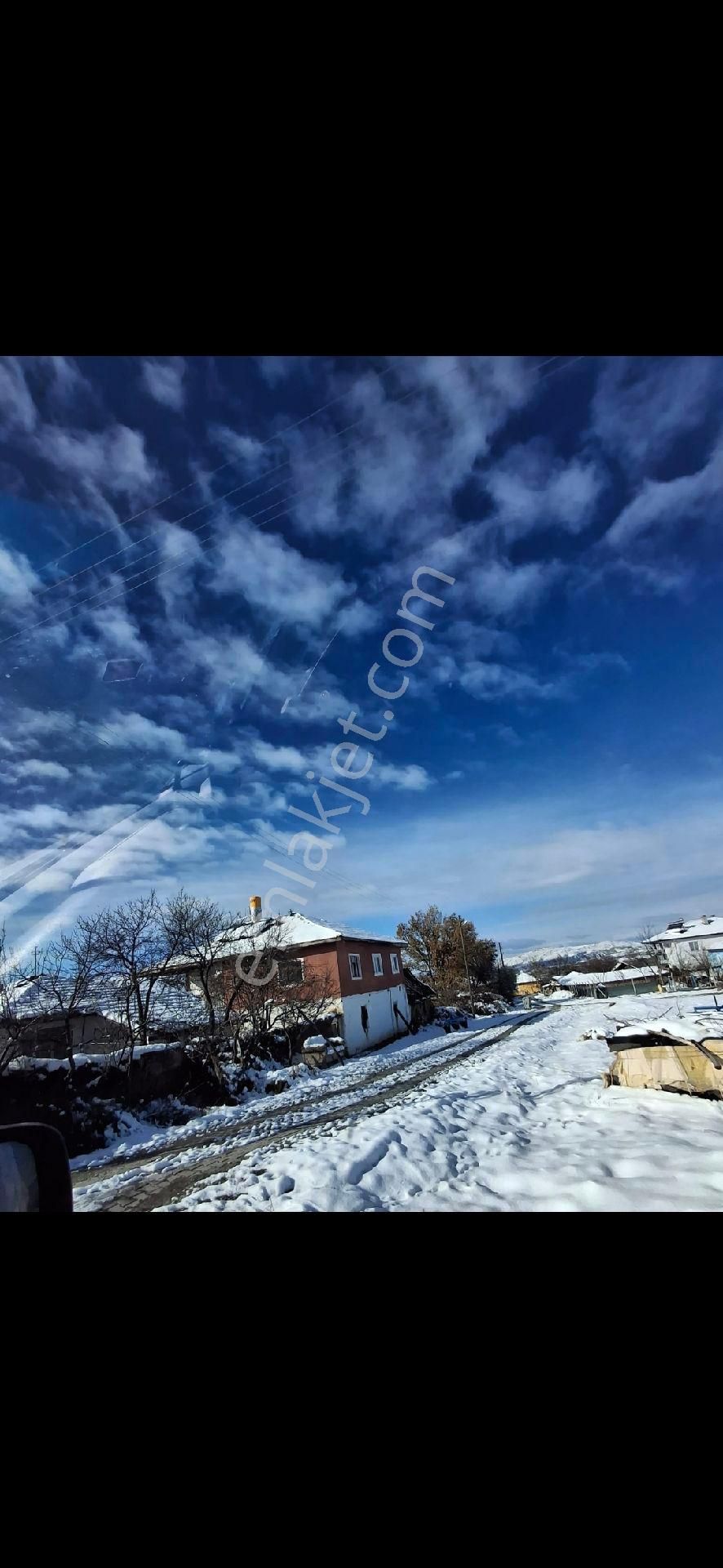 Sungurlu İkizli Köyü Satılık Tarla Çorum Sungurlu Satılık Köy İçin De 10.500 Dönüm Arazi