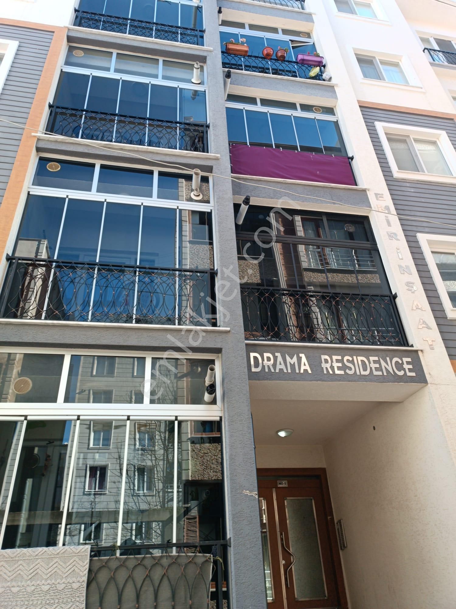 Kırklareli Merkez Karakaş Satılık Daire Şehrin Merkezinde Kapalı Otoparklı Rezidansda Satılık 2+0 Daire