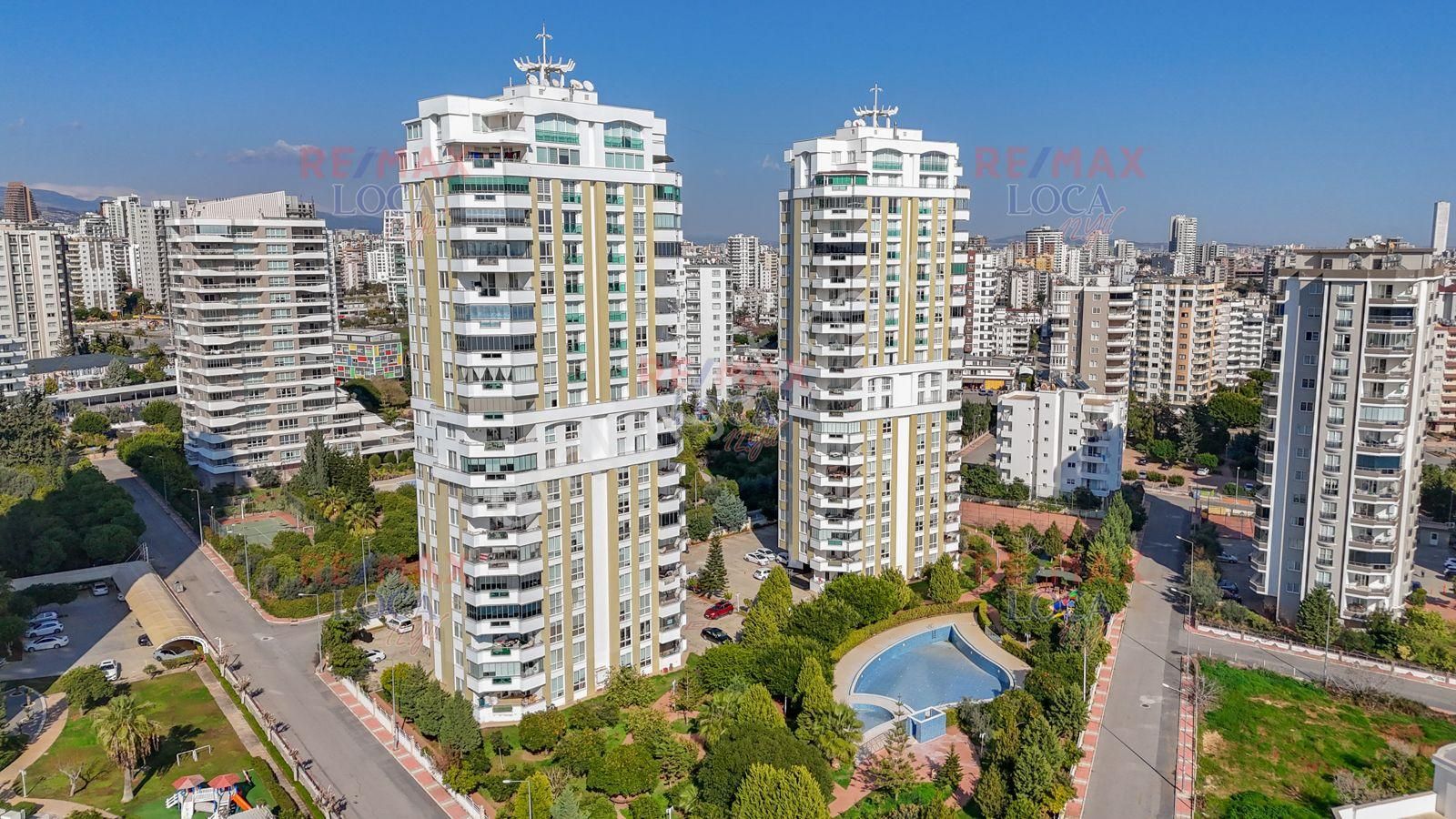 Yenişehir Güvenevler Satılık Daire Remax Loca Güvenevler Reform Towers'da Deniz Manzaralı Lüks 4+1