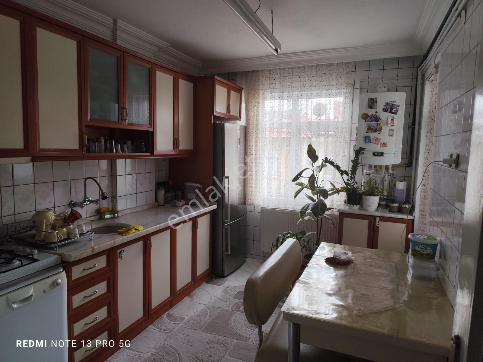 Beşyol Yakını 3+1 Daire Ekstra 1+1 Çatı Katı (dubleks Değil) Full Gros Karşısı - Görsel 9