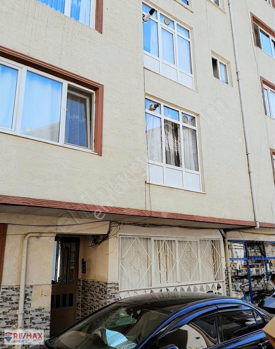 Gemlik Eşref Dinçer Satılık Daire Remax Area Dan Gemlik 2+1 Satılık Daire