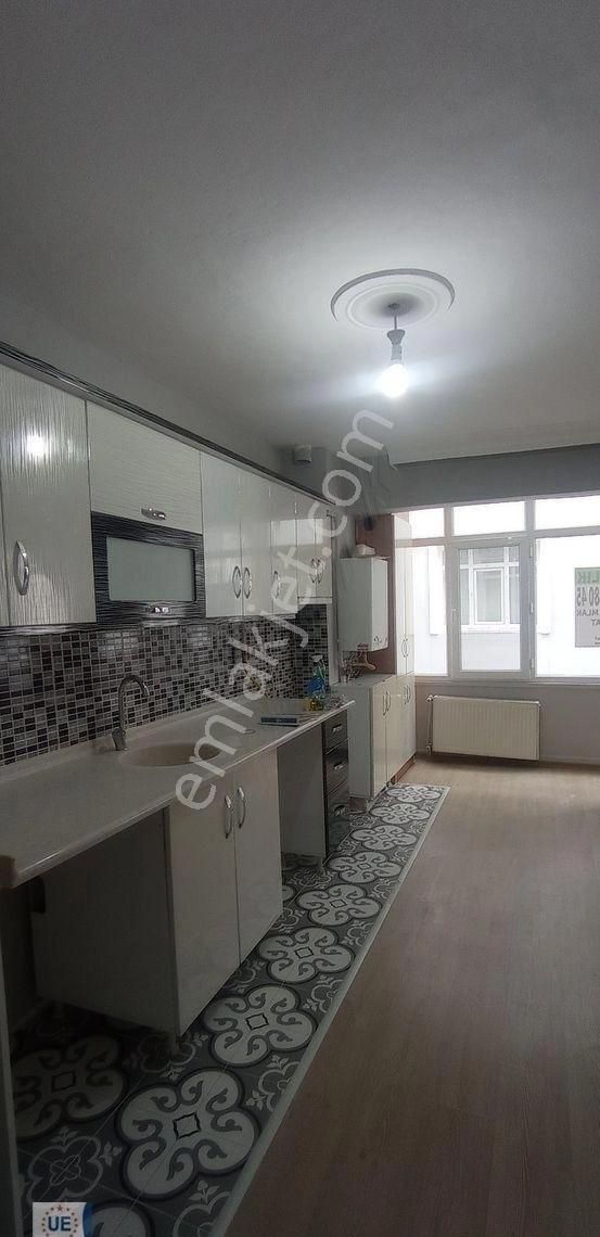 İlkadım Fevzi Çakmak Kiralık Daire Uygun Dan Doğum Hastanesi Ve Diş Hastanesi Ne Yakın 3. Kat Bakımlı 3+1