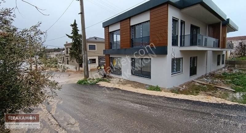 Çeşme Dalyan Satılık Daire İzmir Çeşme Dalyan Merkeze Yakın Satılık 3+1 Bahçe Katı Daire