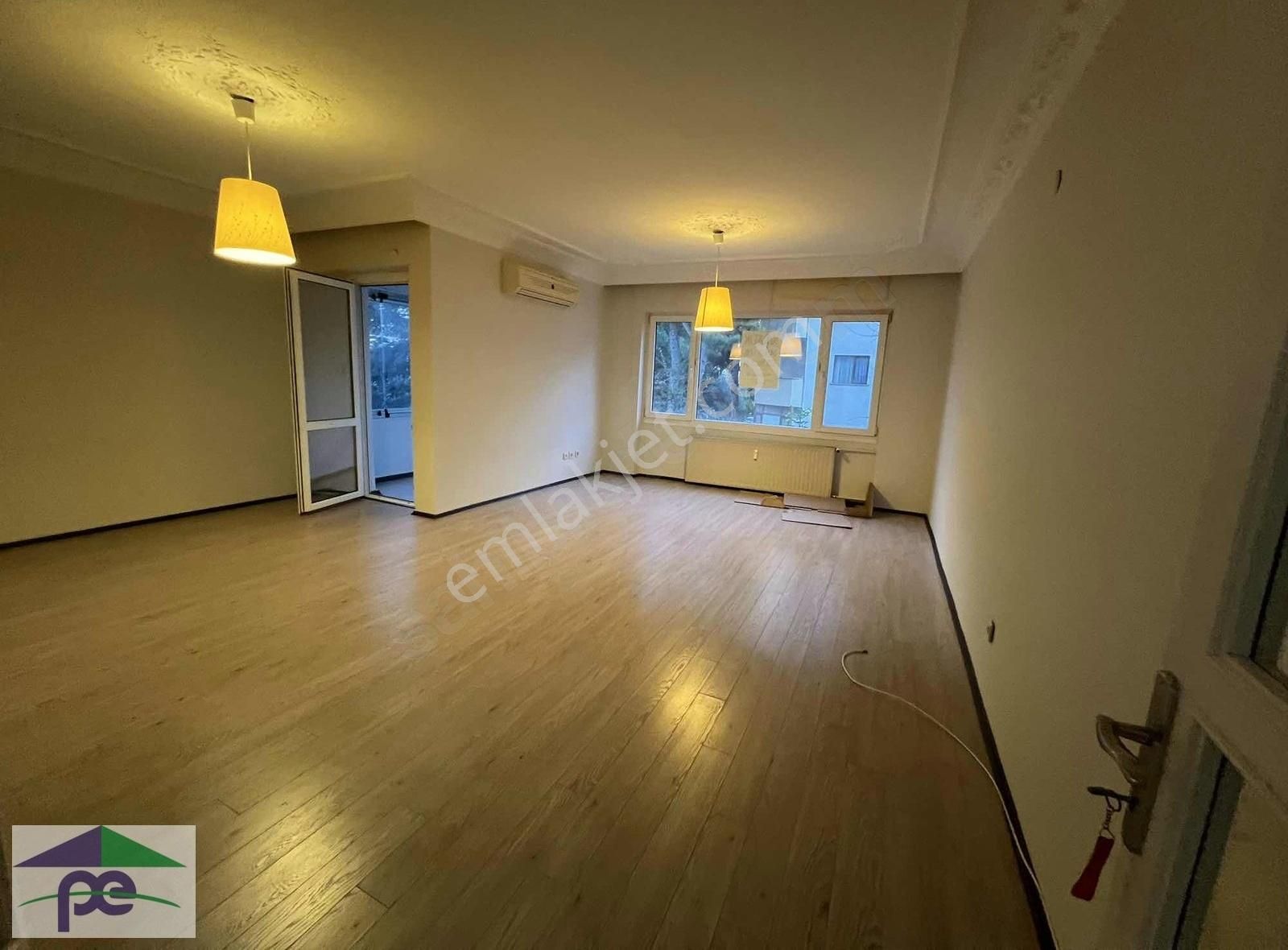 Maltepe Altıntepe Kiralık Daire Polat'tan Minibüs Yoluna 1. Paralelde 3+1 130 M2