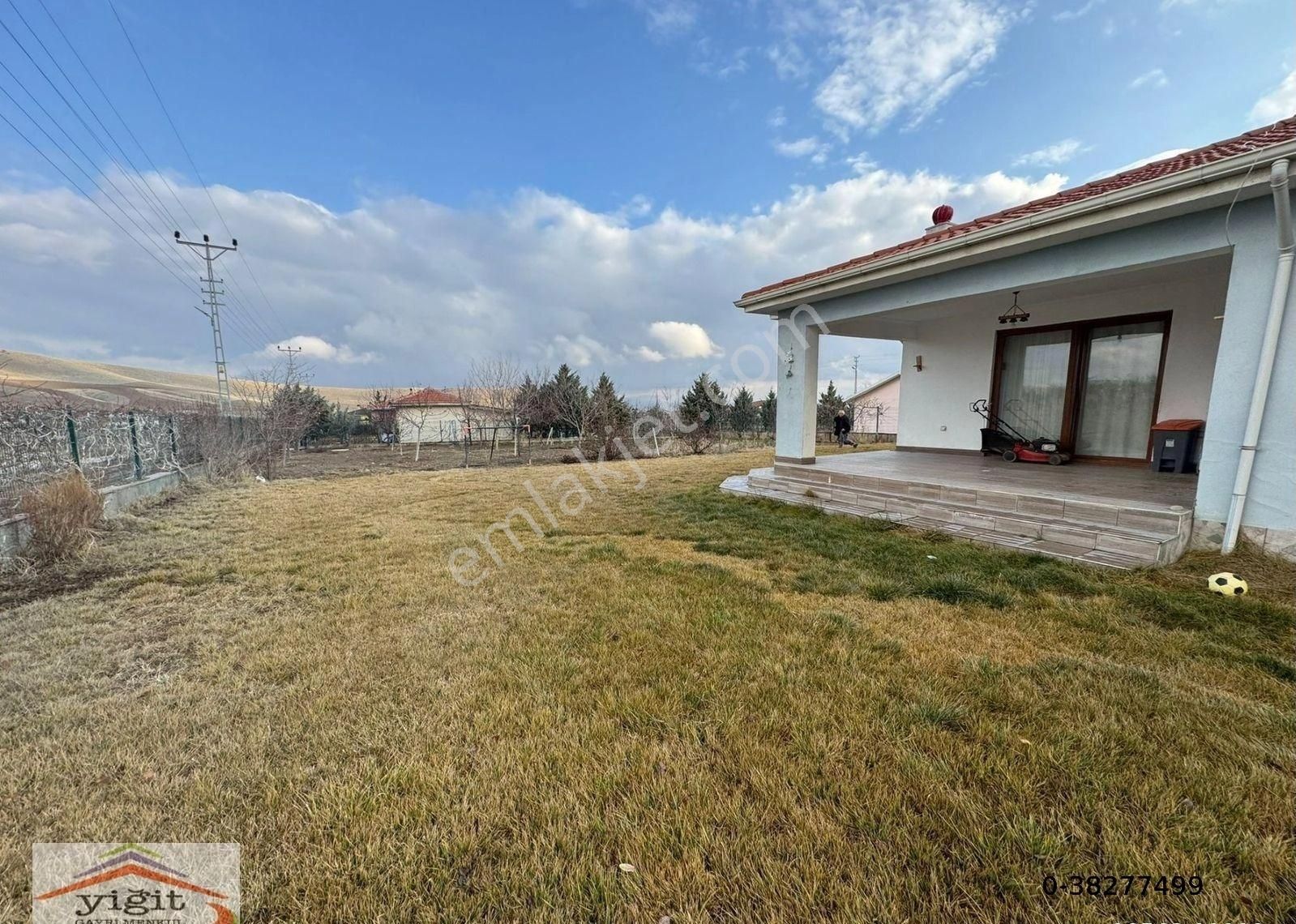 Bala Beynam Satılık Bağ & Bahçe Beynamda Bahçe İskanlı 3+1+2 140m2 Isı Yalıtımlı 1000m2 Arsalı Site Villası