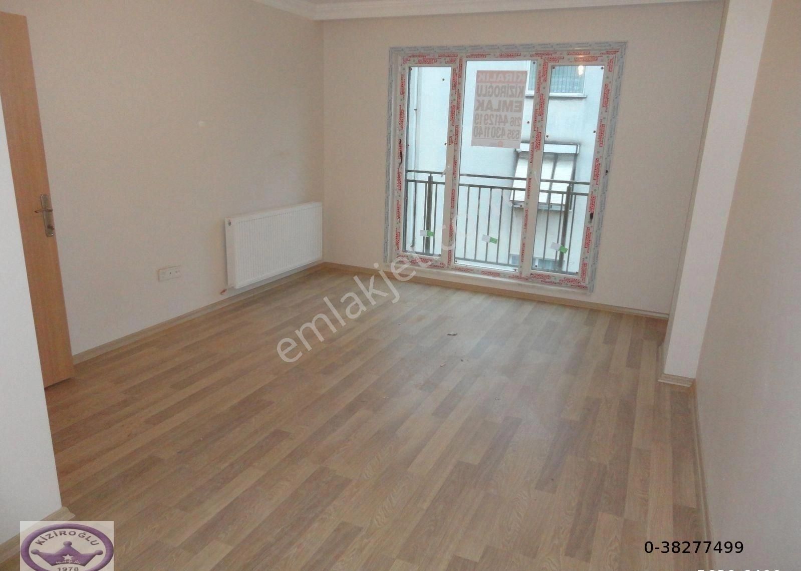 Maltepe Feyzullah Kiralık Daire Maltepe Merkezde Deprem Yönetmelikli Balkonlu Köşe 2+1 Kombili