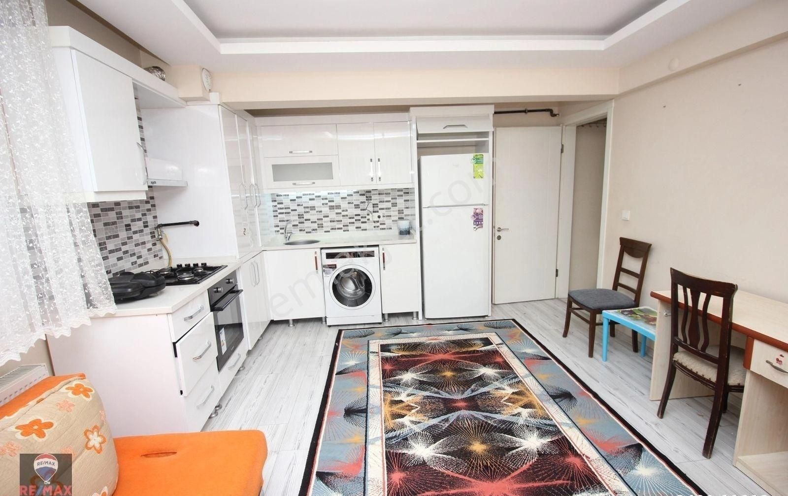 Buca Yaylacık Mahallesi Geniş 1+1 Doğalgazlı Ön Cephe Kiralık Daire - Görsel 3