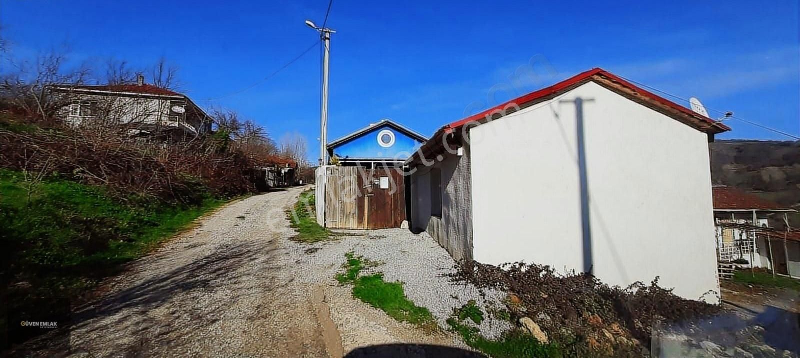 İznik Güven Emlaktan Satılık Bahçeli Müstakil Ev. - Görsel 13