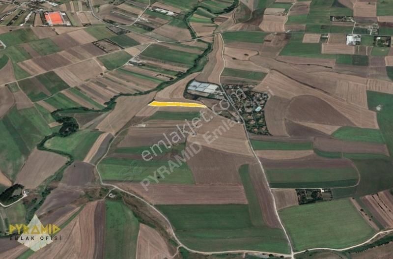 Silivri Küçük Kılıçlı Satılık Tarla Pyramıd'den Silivri Küçük Kılıçlı Köyü Müstakil (7000m2) Arsa